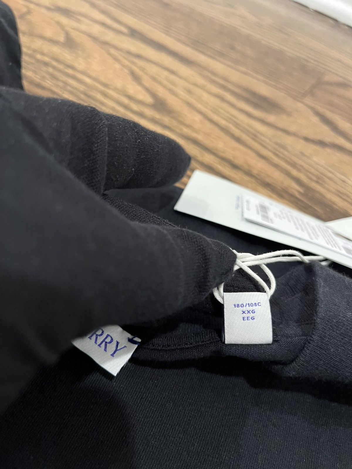 Burberry Burberry Long-Sleeve Equestrian Knight Patch T-Shirt Size US XXL / EU 58 / 5 - 13 Thumbnail