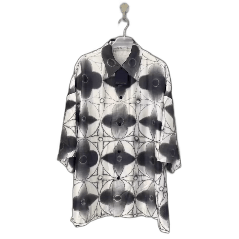 Louis Vuitton Louis Vuitton Silk Logo Short Sleeve Shirt-yf Size US XL / EU 56 / 4 - 1 Thumbnail
