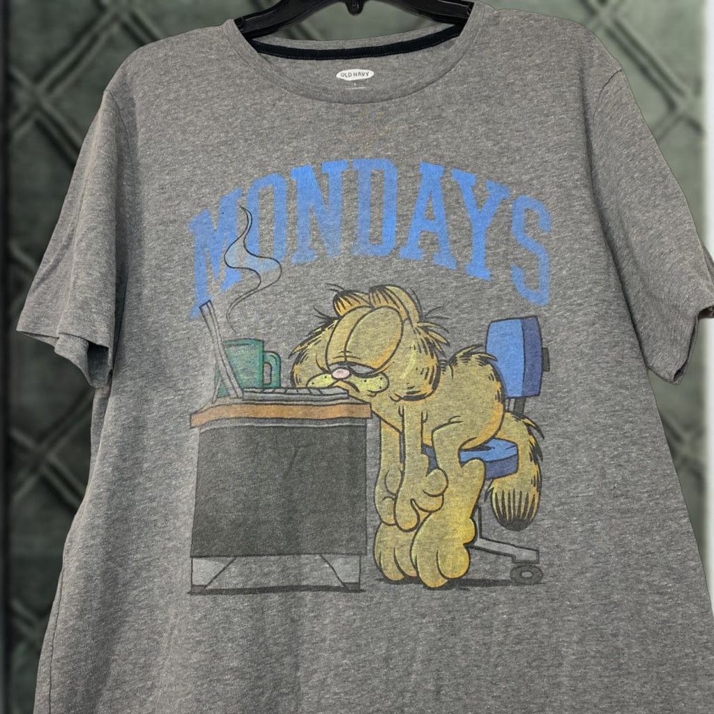 Old Navy VINTAGE Garfield T Shirt Adult Size Large Heathered Grey Y2K Old Navy L Size US L / EU 52-54 / 3 - 1 Thumbnail