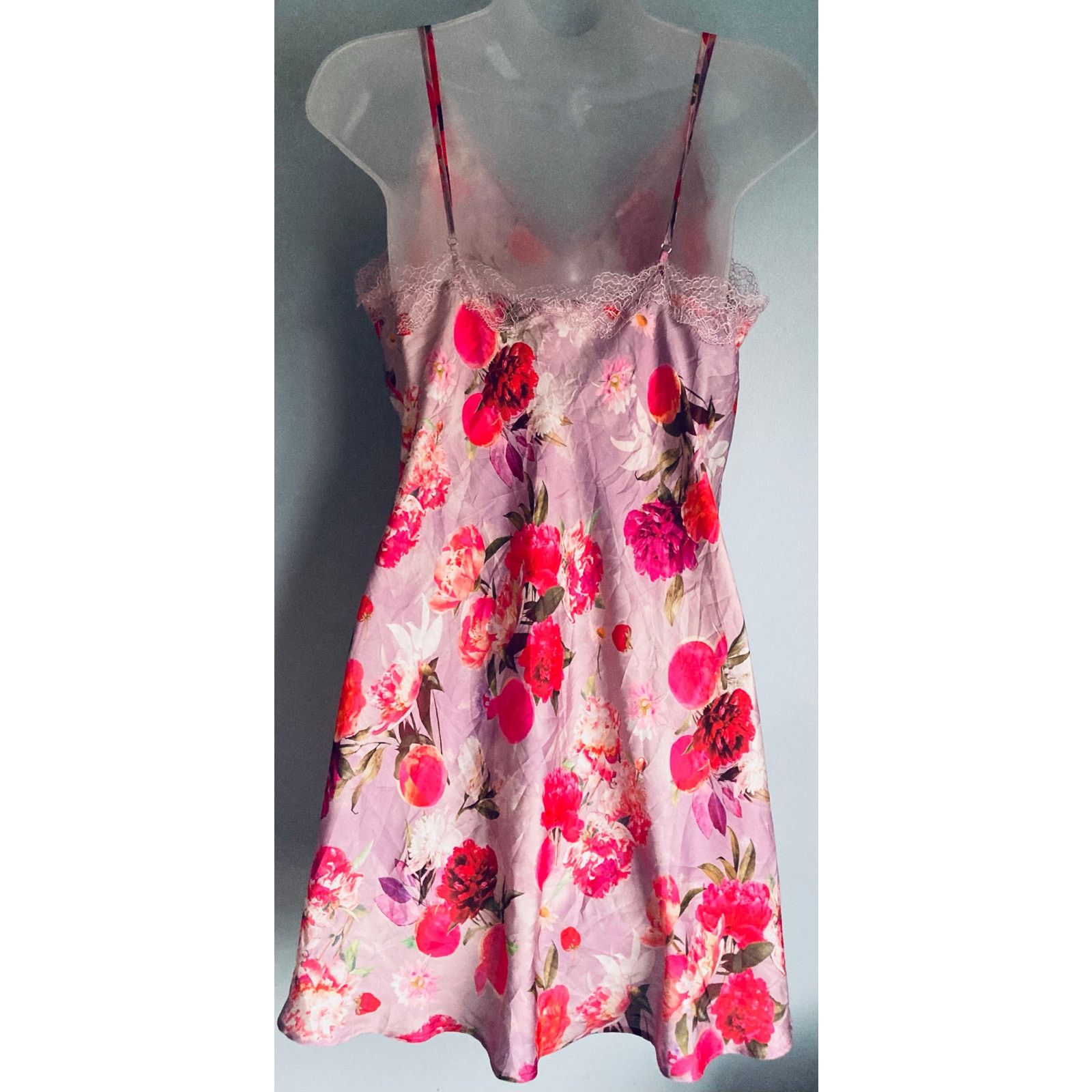 Victoria's Secret Victoria's Secret Slip Medium Floral Pink and Purple Size M / US 6-8 / IT 42-44 - 3 Thumbnail