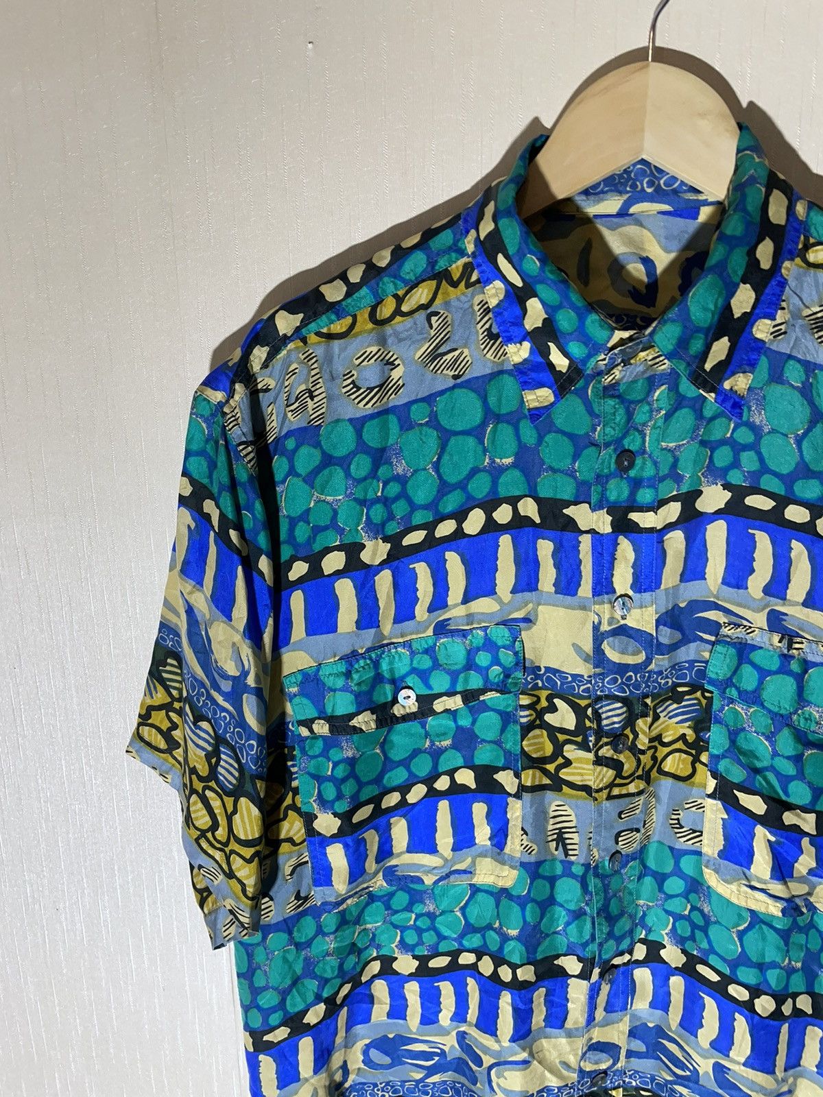 Vintage Hawaiian silk shirt vintage 90s Size US XL / EU 56 / 4 - 3 Thumbnail