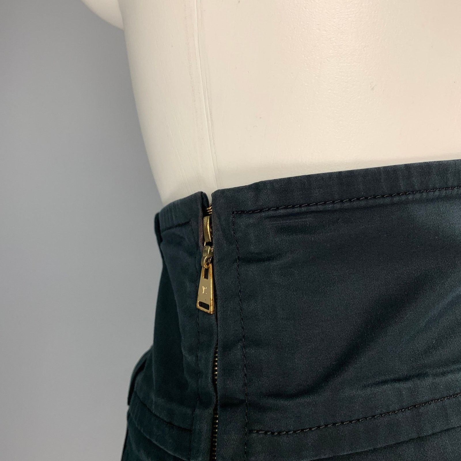 Louis Vuitton LOUIS VUITTON Size 6 Navy Cotton High Waisted Dress Pants Size 28" / US 6 / IT 42 - 3 Thumbnail