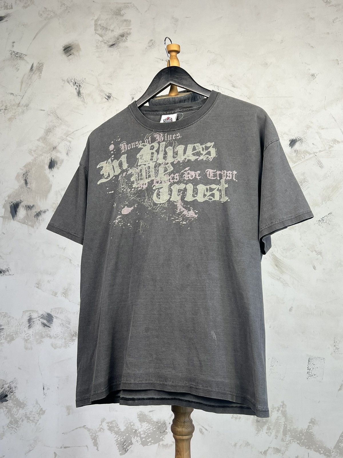 Vintage Vintage House of Blues T Shirt Size L - XL Size US XL / EU 56 / 4 - 1 Thumbnail