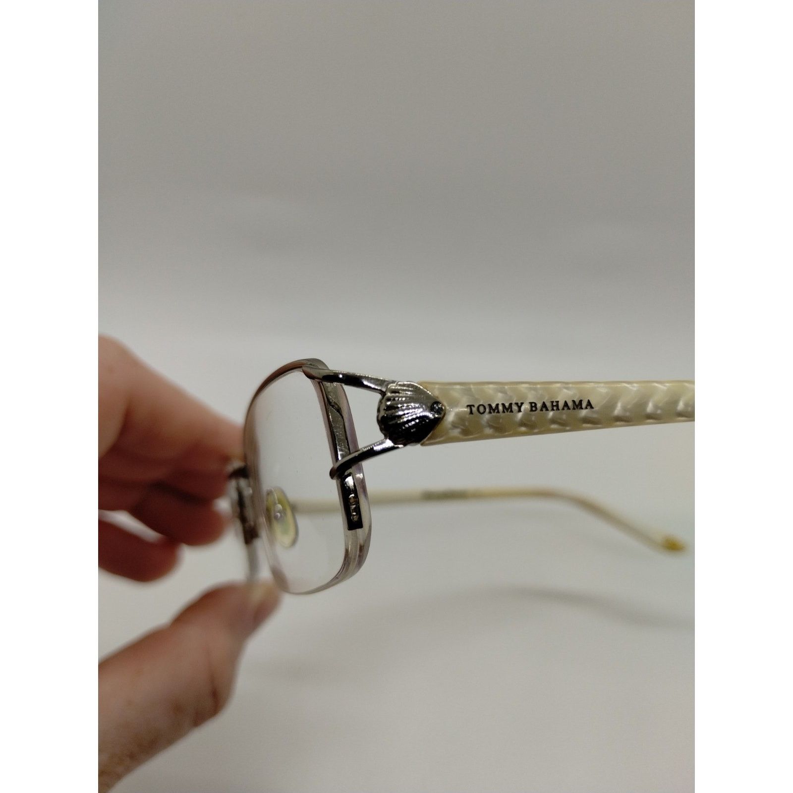 Tommy Bahama Tommy Bahama Eyeglass Frames TB5011 48-17-130 -Discoloration Size ONE SIZE - 7 Thumbnail