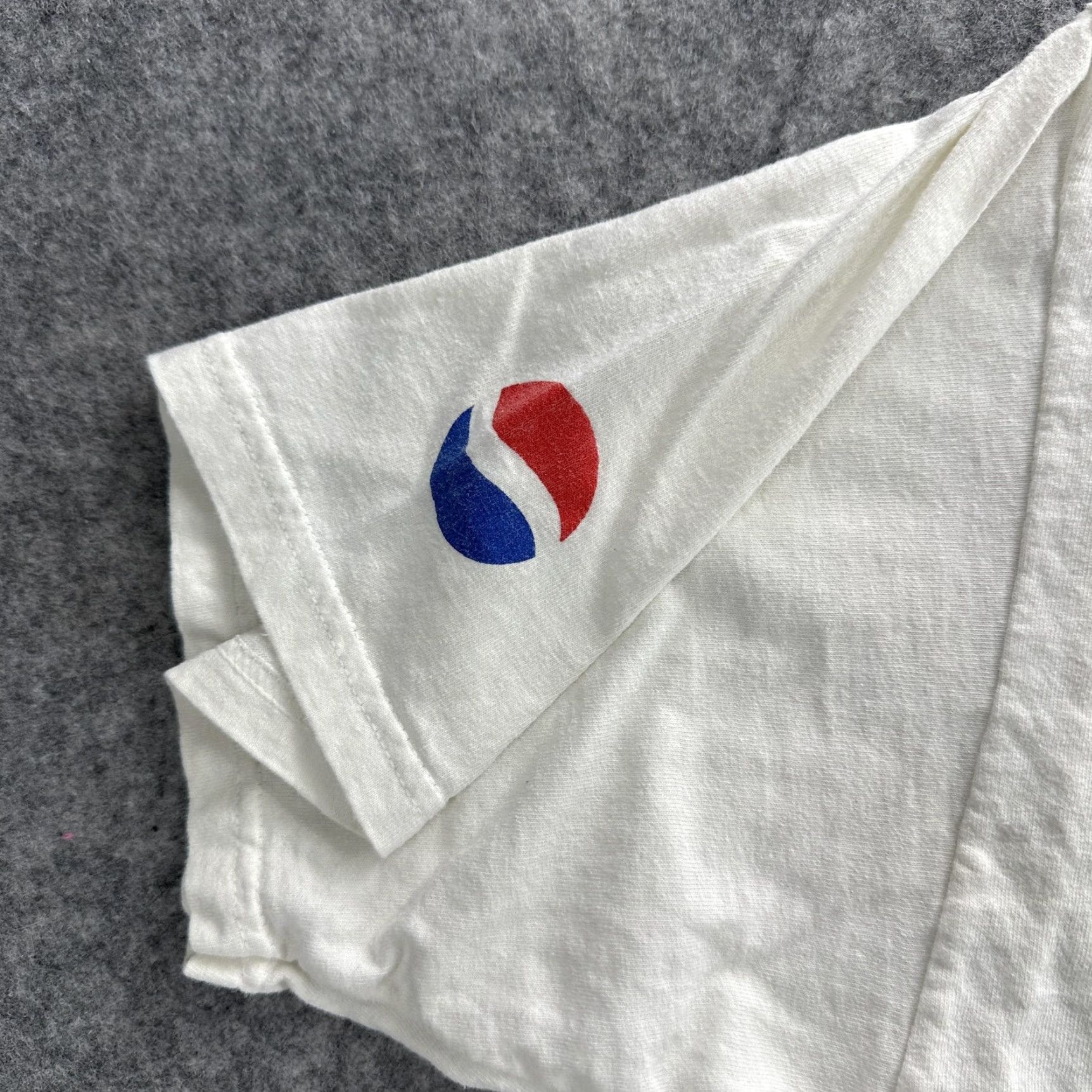 NFL VINTAGE NFL T-Shirt Mens XL Short Sleeve White Cotton Football 90s Pepsi Promo Logo Sports Mens Size US XL / EU 56 / 4 - 5 Thumbnail