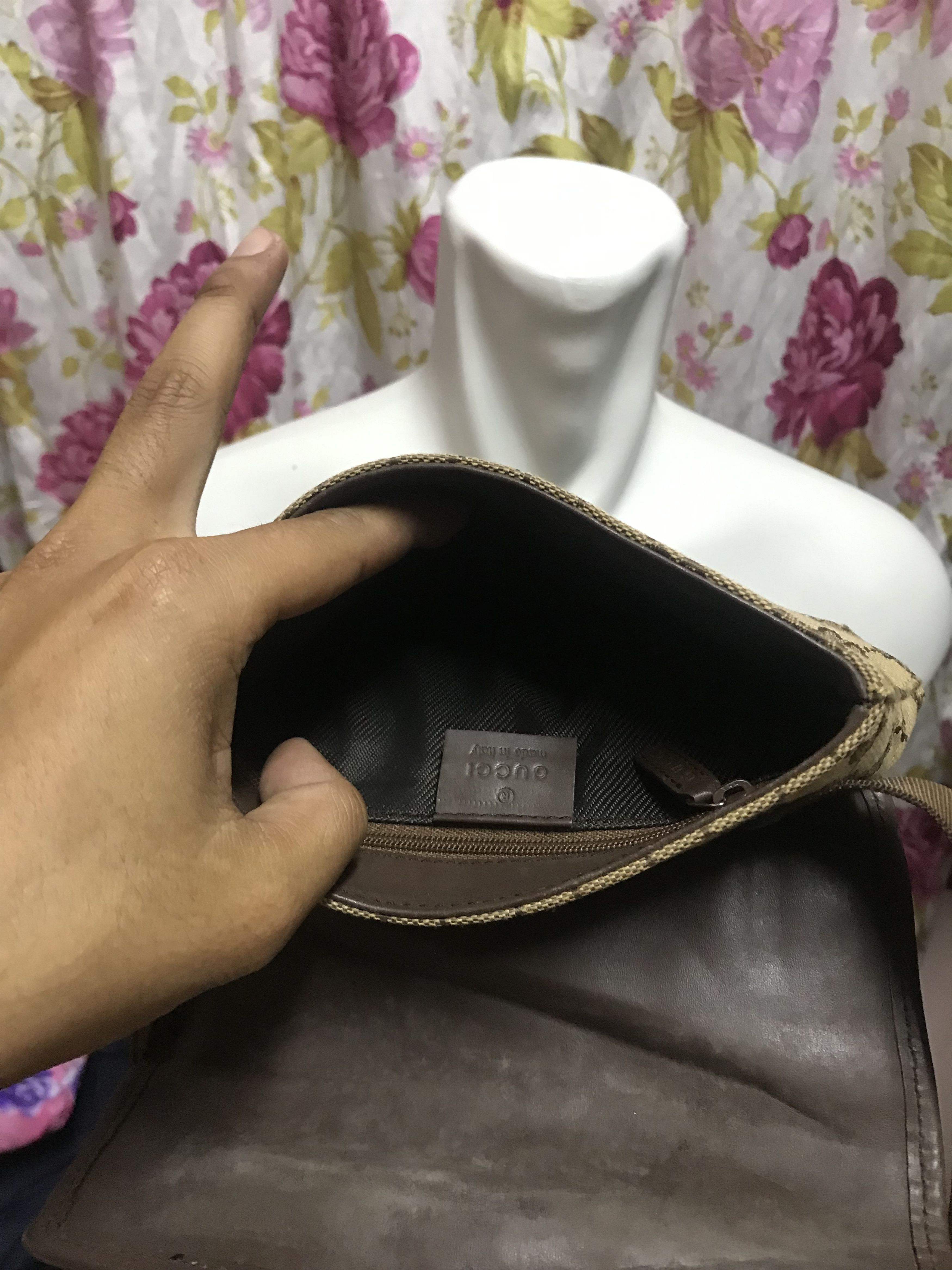 Gucci Authentic Gucci Belt bag Size ONE SIZE - 6 Thumbnail