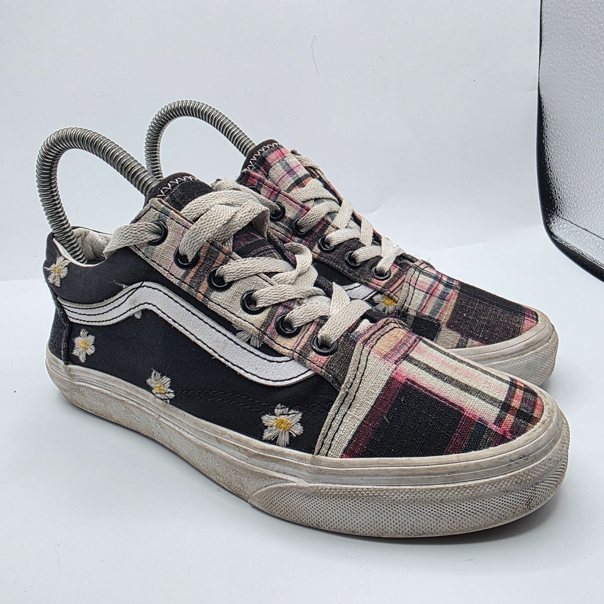 Vans Old Skool Womens Size Black Floral Plaid Patchwork Sn