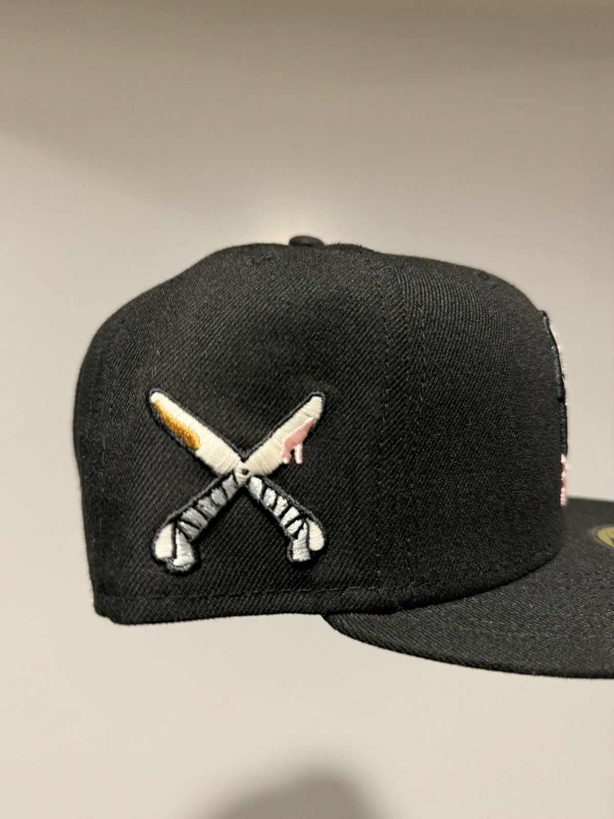 Hat Club × New Era Hatclub Noho Exclusive PBJ Mask Pink Bottom hat size 7 3/8 Size ONE SIZE - 3 Thumbnail