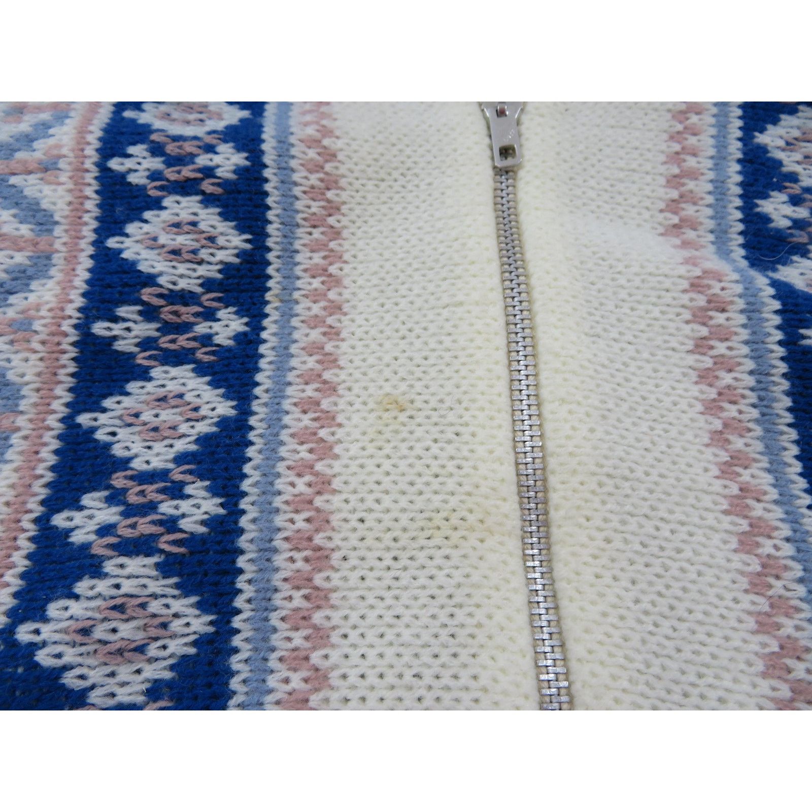 Other YATX Cardigan Sweater Blue and Beige Sz 40 Vintage Size US M / EU 48-50 / 2 - 5 Thumbnail