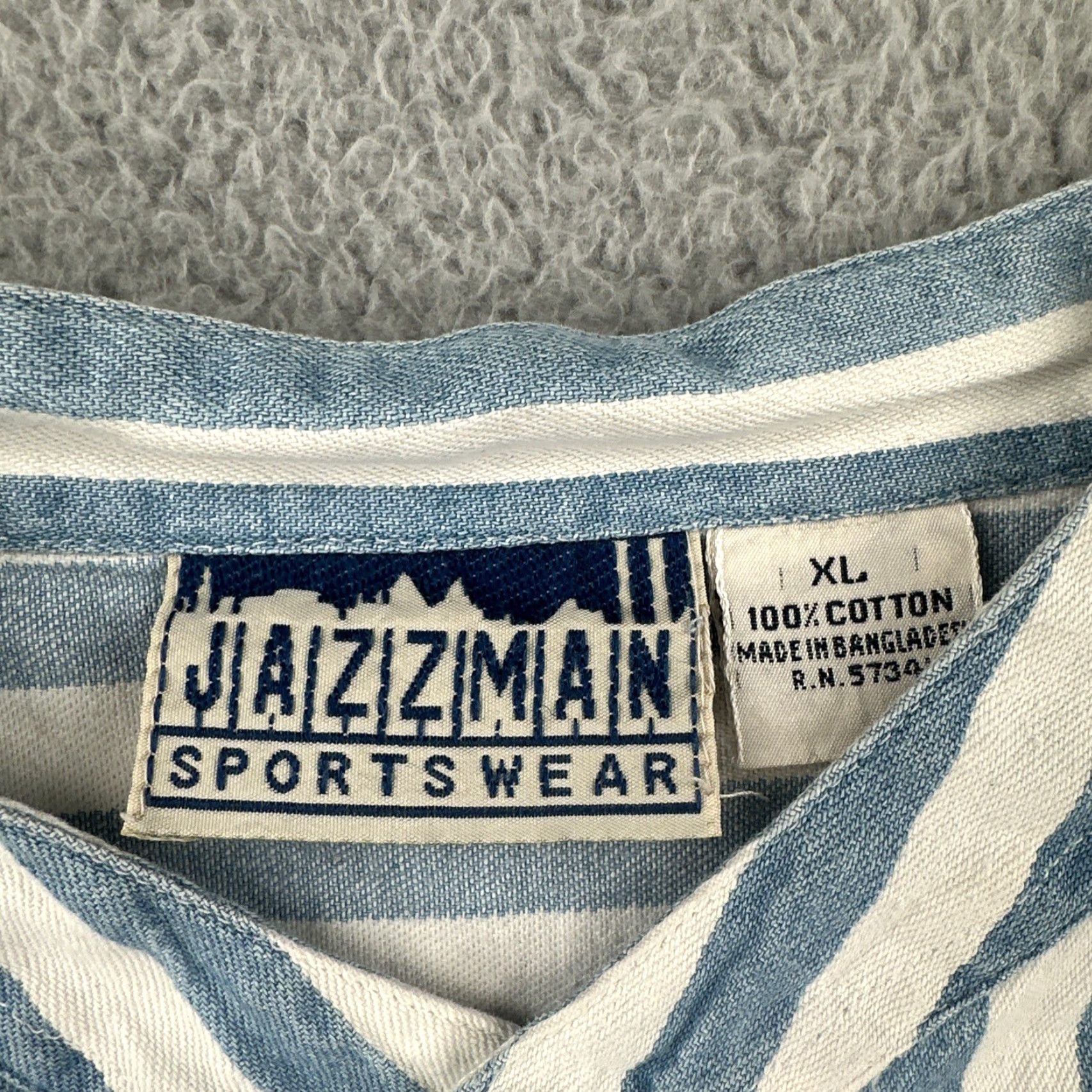 Vintage VINTAGE Jazzman Sportswear 90s XL Long Sleeve Button-Up Shirt Blue White Stripes Size US XL / EU 56 / 4 - 6 Thumbnail