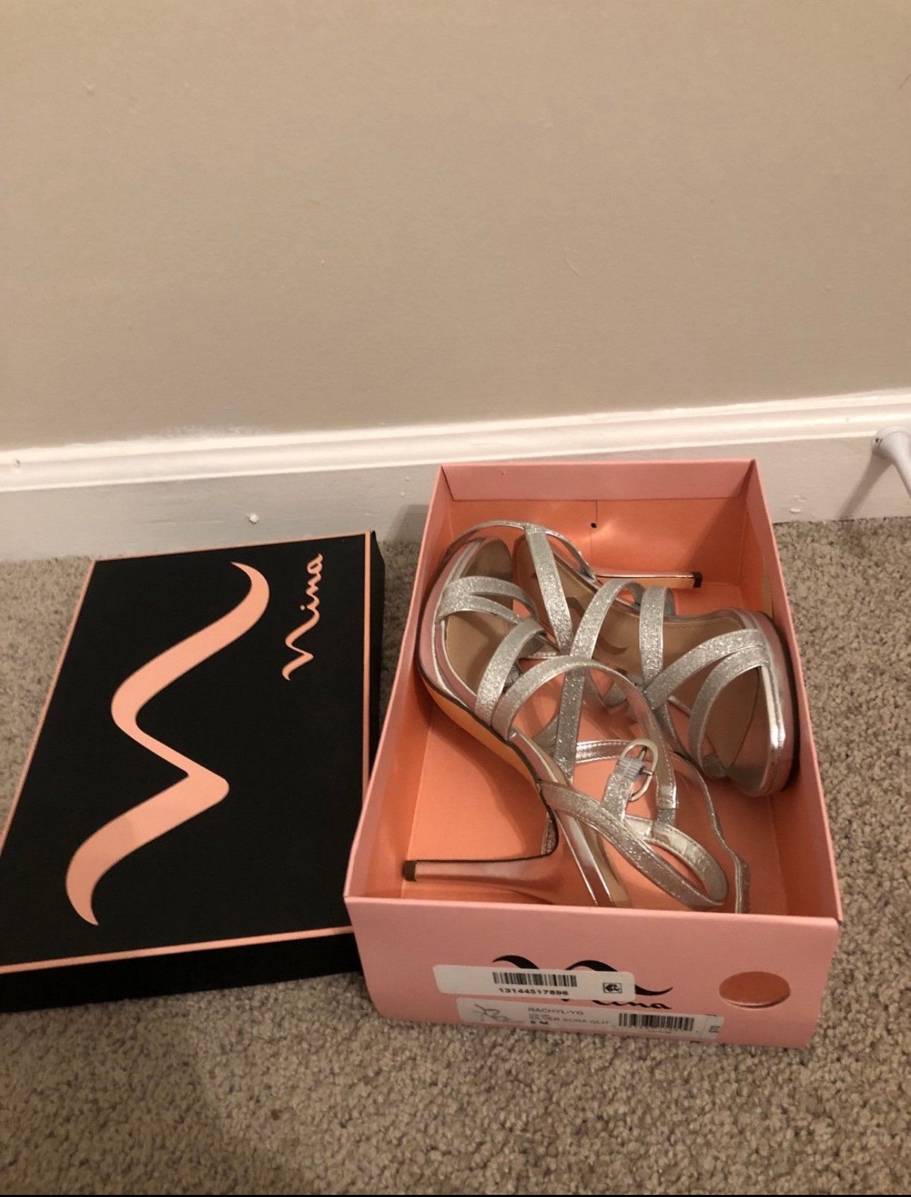 Other Nina Silver Heels 8M Size US 8 / IT 38 - 2 Thumbnail