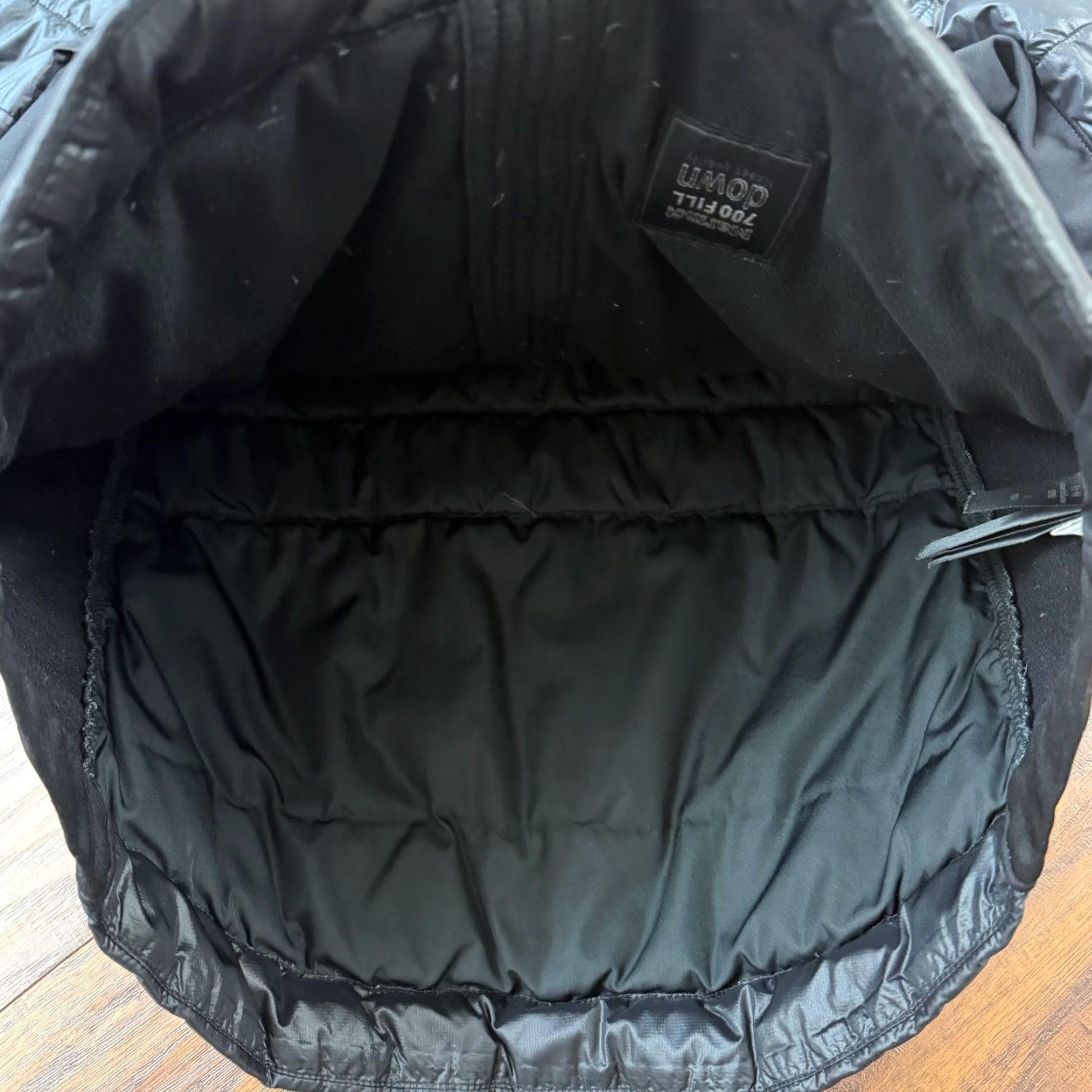 Marmot Marmot Womens Jacket S Black Down Puffer Hooded Full Zip 700 Fill Lightweight Casual Travel Size S / US 4 / IT 40 - 6 Thumbnail