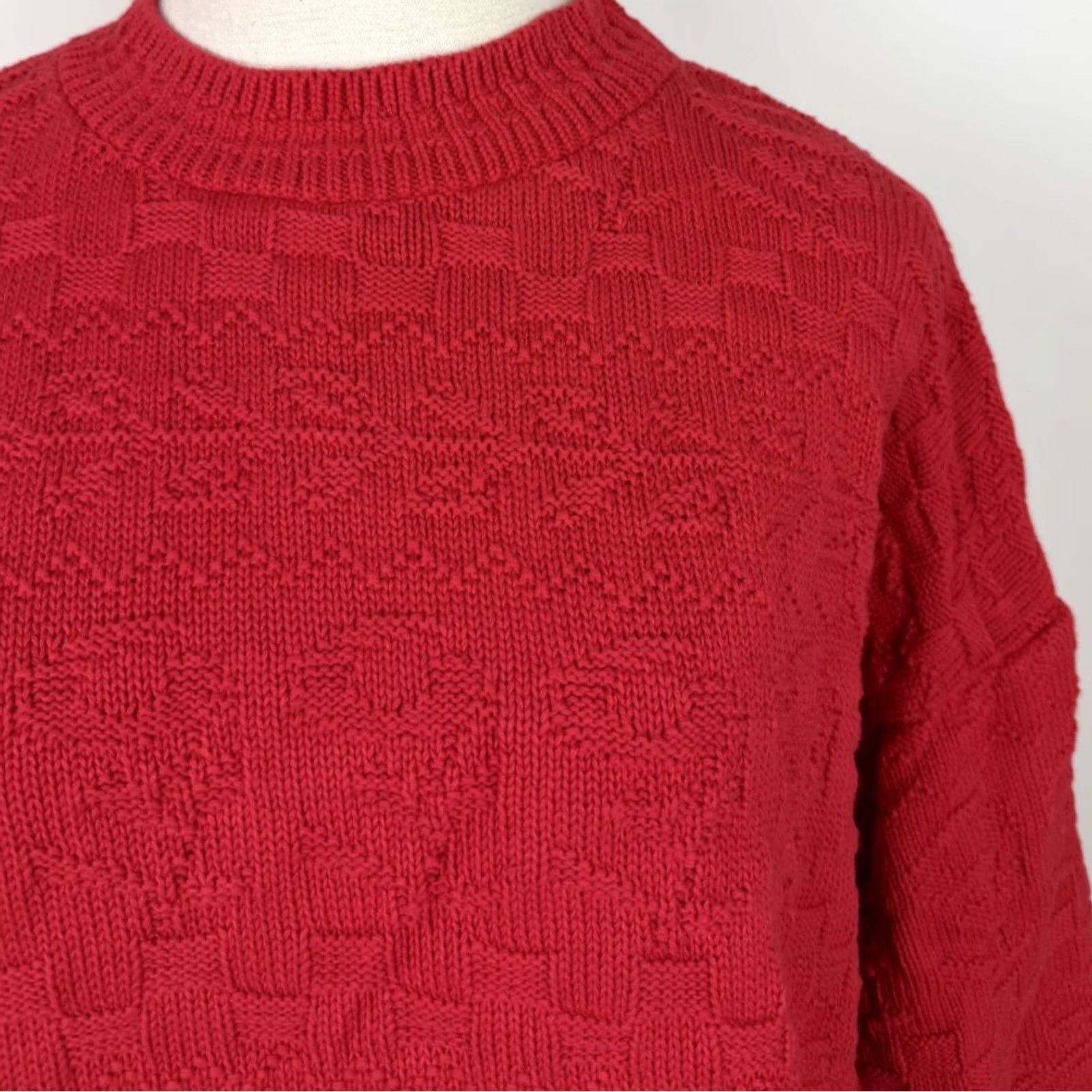 Vintage VINTAGE Cuddle Knit Sweater Womens Large Red Floral Cotton Knit Pullover 80s 90s Christmas Womens Size L / US 10 / IT 46 - 2 Thumbnail