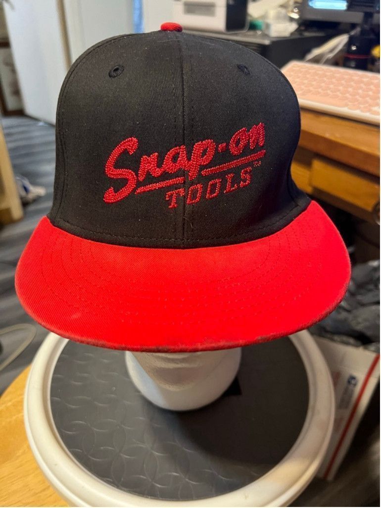 Other Men's Snap-on One Size Black Red Snapback Hat Size ONE SIZE - 1 Thumbnail