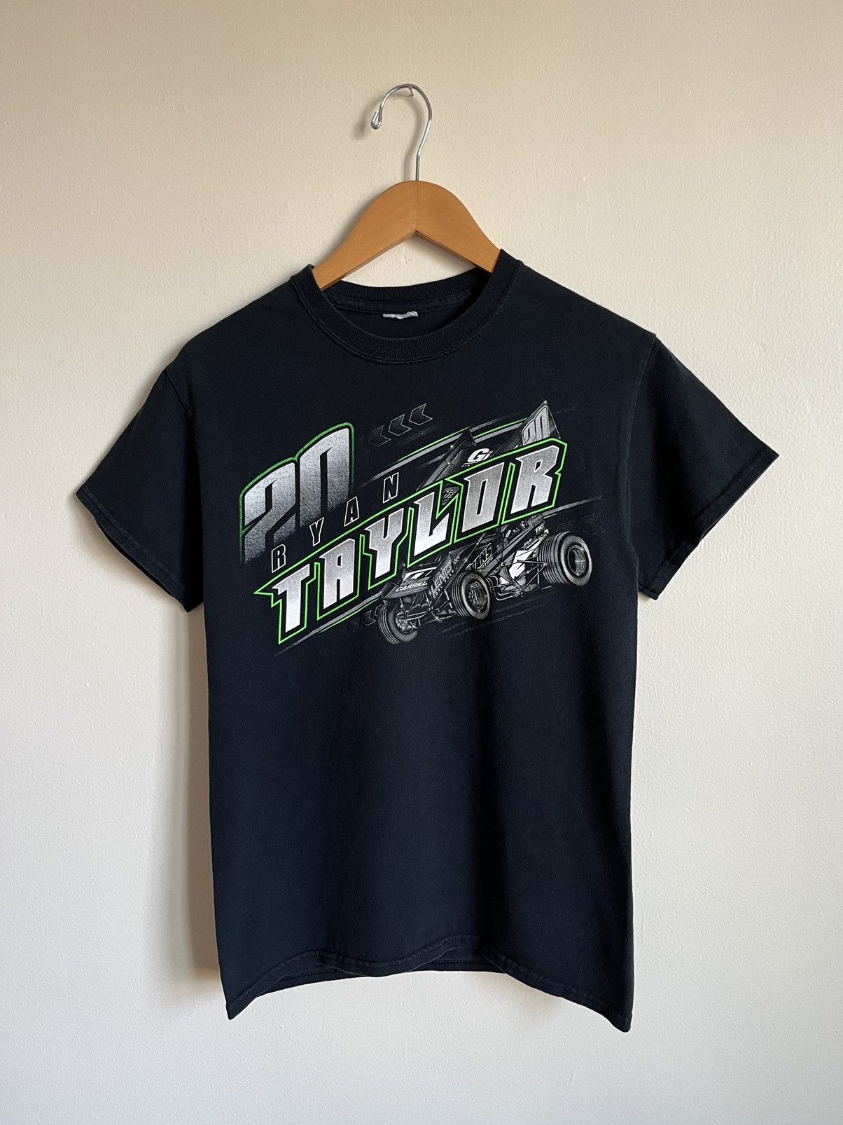 Vintage Vintage Y2K Ryan Taylor #20 Graphic T-Shirt Size US S / EU 44-46 / 1 - 4 Thumbnail