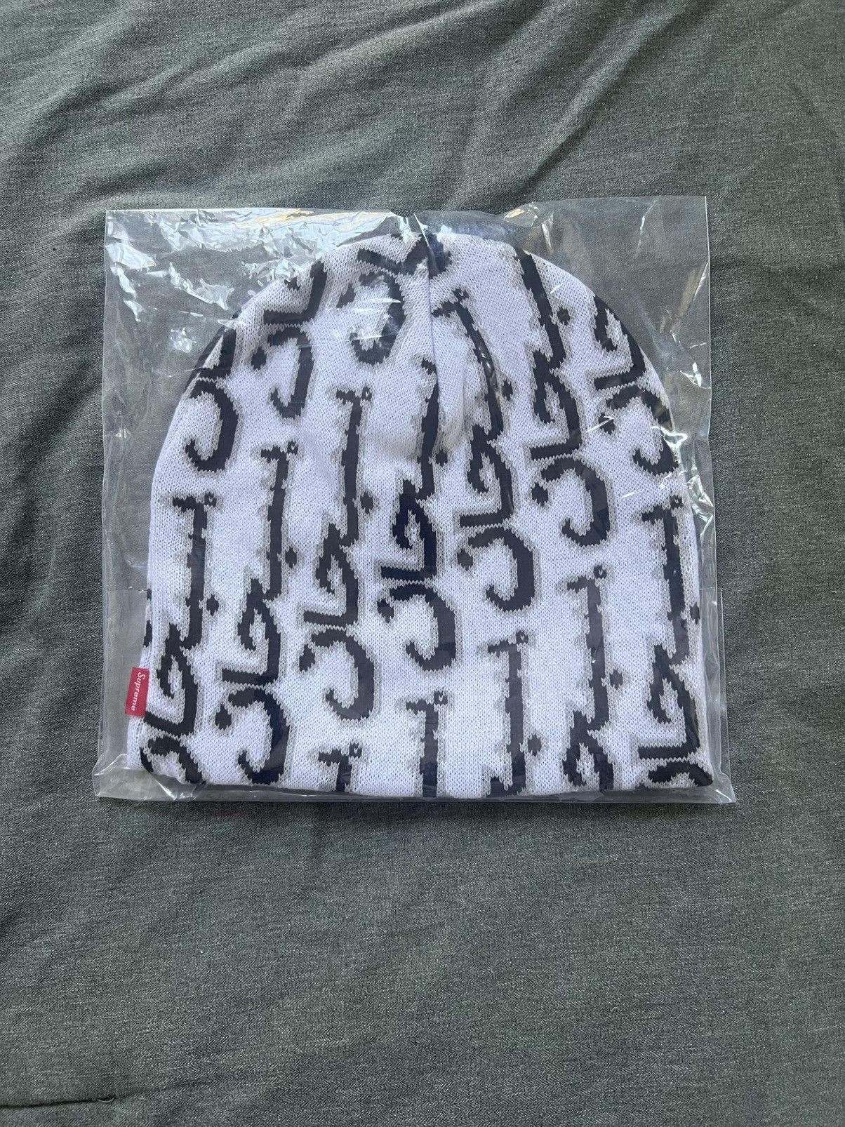 帽子 Supreme Arabic Jacquard Beanie Navy 25fw Supreme FW25 Arabic Logo Jacquard Unisex Beanie Navy Red One