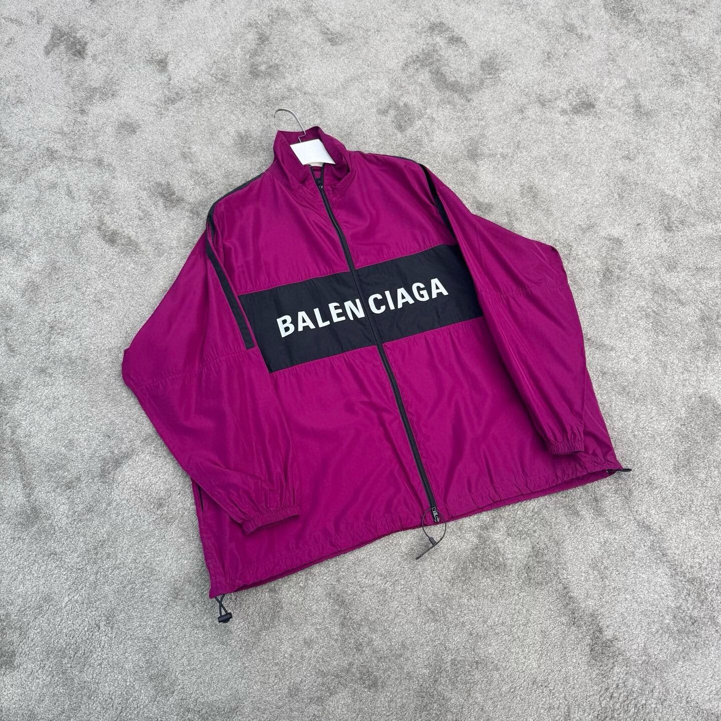 Balenciaga Balenciaga Oversized Logo Parka Size 46 Size US S / EU 44-46 / 1 - 1 Thumbnail