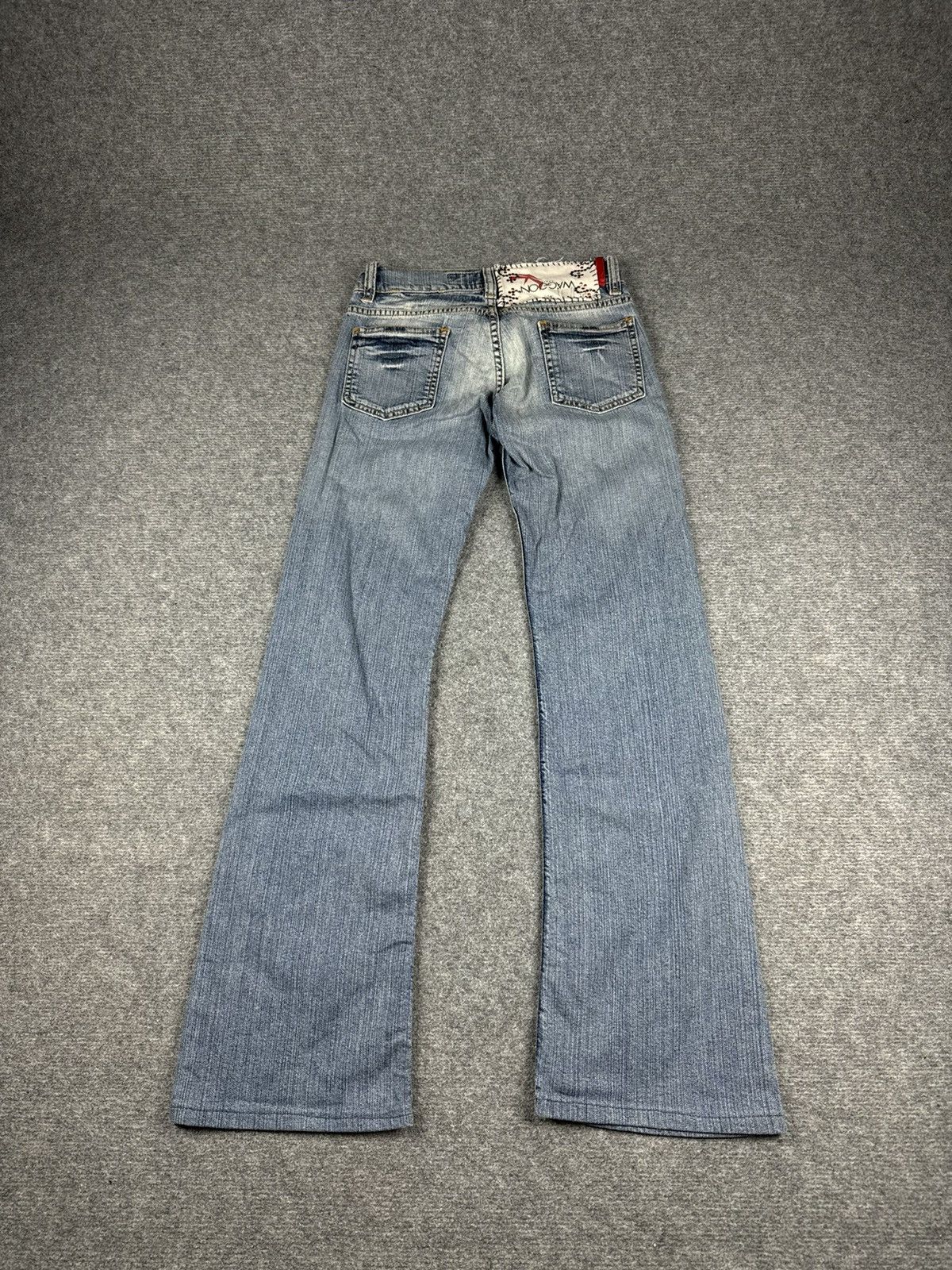 Japanese Brand Y2K Japanese brand flared jeans Size 27" / US 4 / IT 40 - 6 Thumbnail