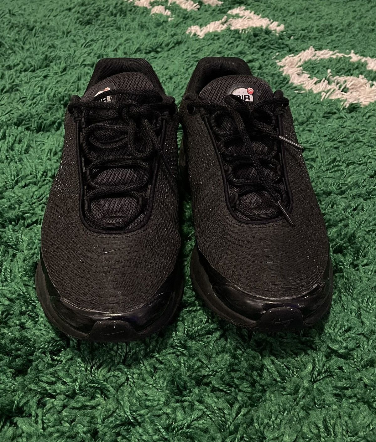 Nike Air max DN triple black DV3337 006 Size US 10.5 / EU 43-44 - 2 Thumbnail