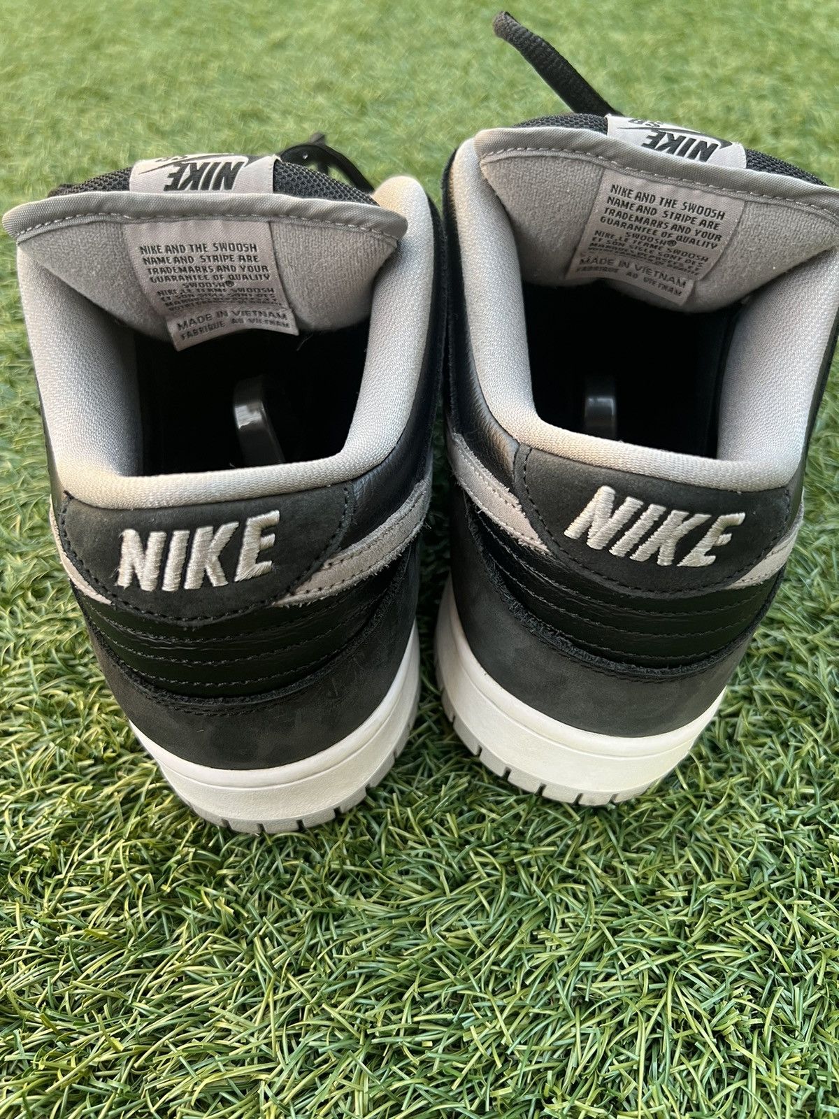 Nike Nike SB Dunks Low Jpack Shadow Size US 10.5 / EU 43-44 - 15 Thumbnail