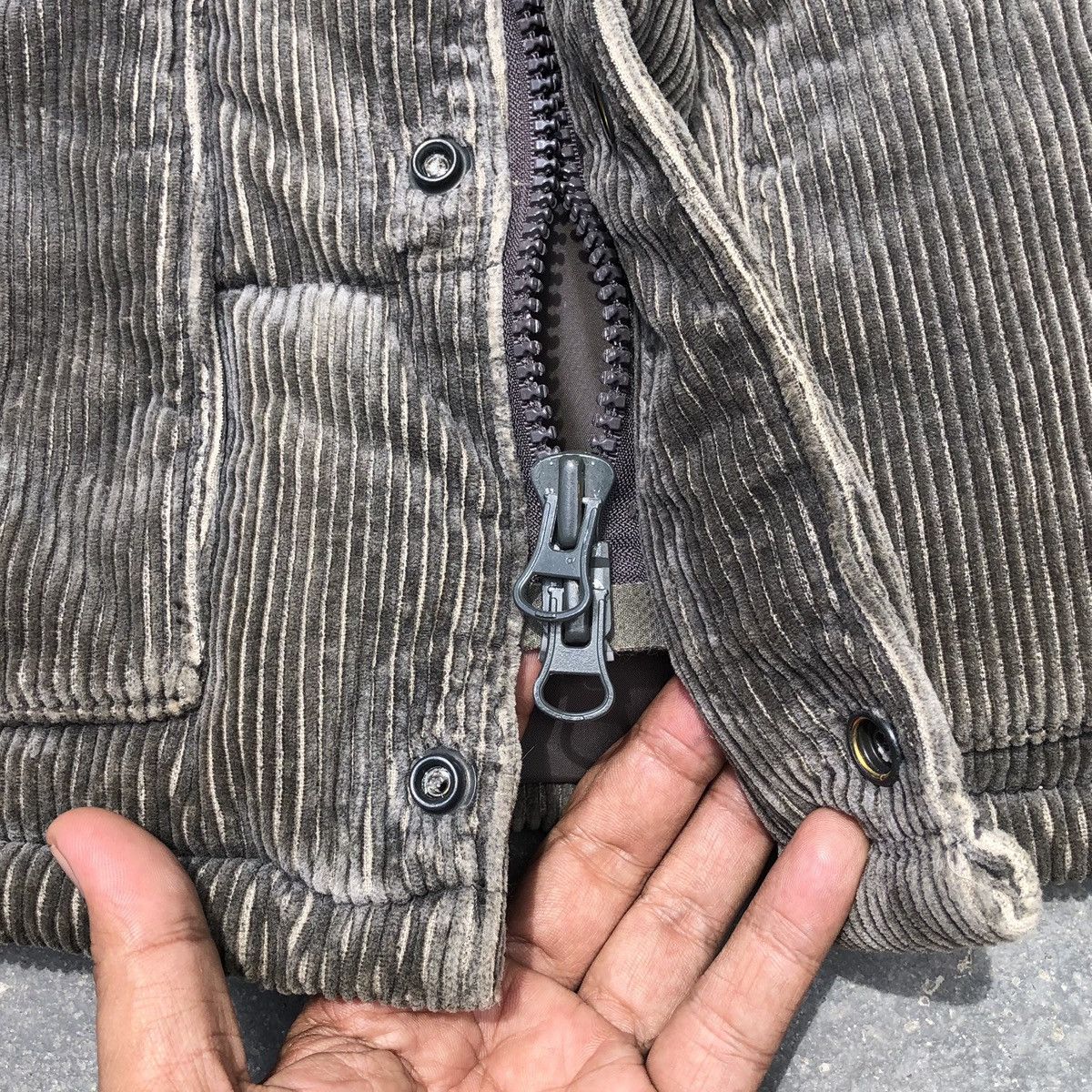 Vintage Vintage Pureté Equipment Corduroy Puffer Jacket Size US M / EU 48-50 / 2 - 14 Thumbnail