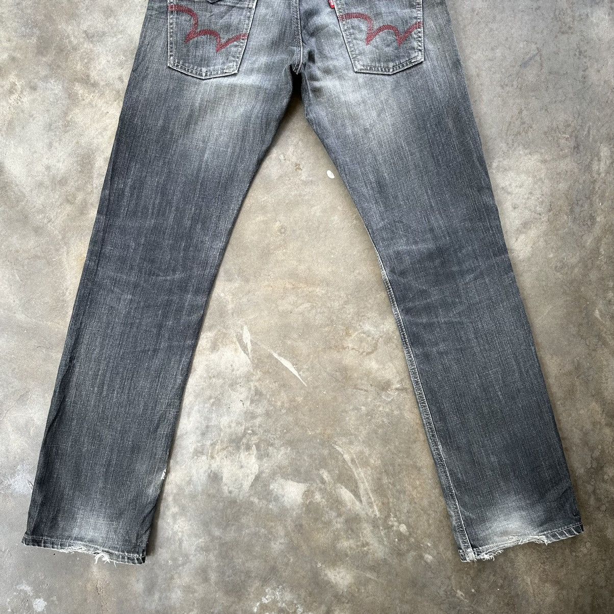 Japanese Brand Vintage Edwin Faded Black Distressed Denim Jean Pant W31 Size US 31 - 10 Thumbnail
