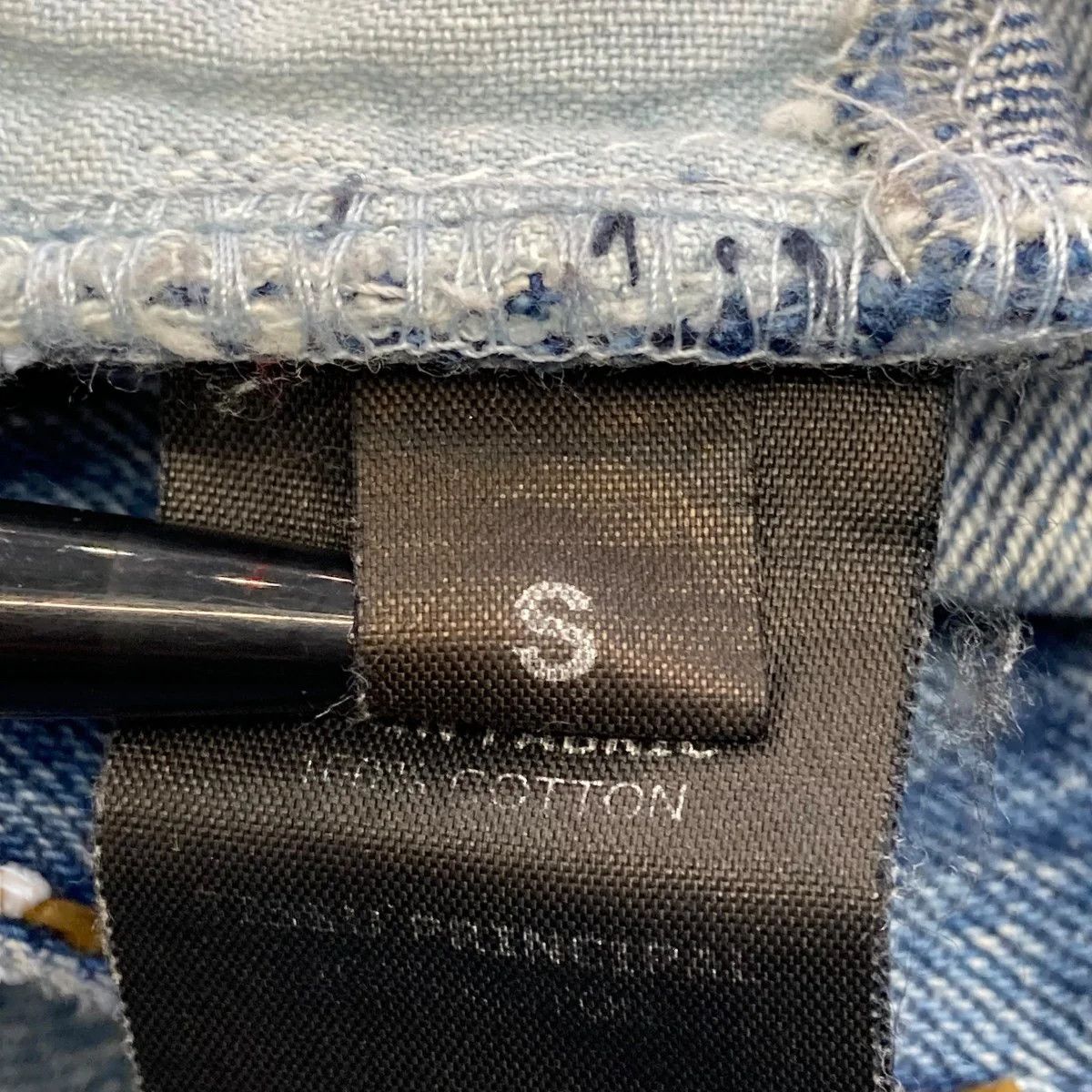 Levi's × Vetements AW17 Reconstructed Patchwork Denim Size 27" / US 4 / IT 40 - 6 Thumbnail