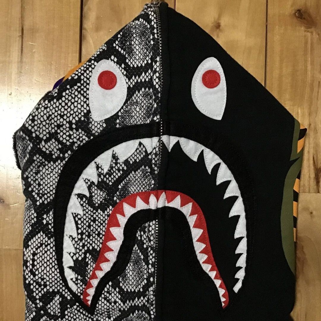 Bape × Nigo 2013 BAPE Snake shark full zip hoodie a bathing ape NIGO Size US M / EU 48-50 / 2 - 3 Thumbnail