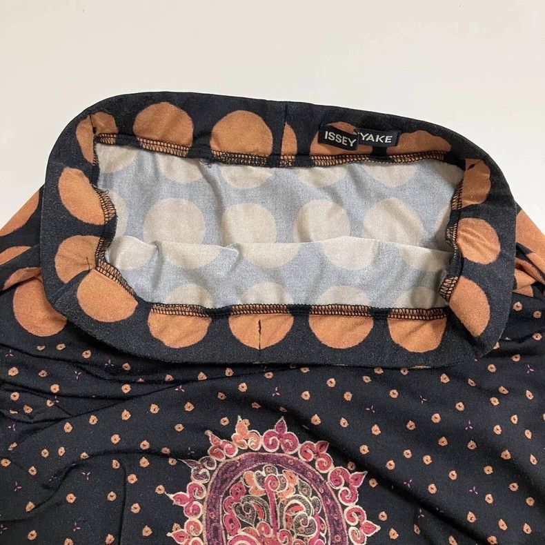 Issey Miyake Issey Miyake size:2 Sun God Half skirt Size 42" / US 20 - 3 Thumbnail