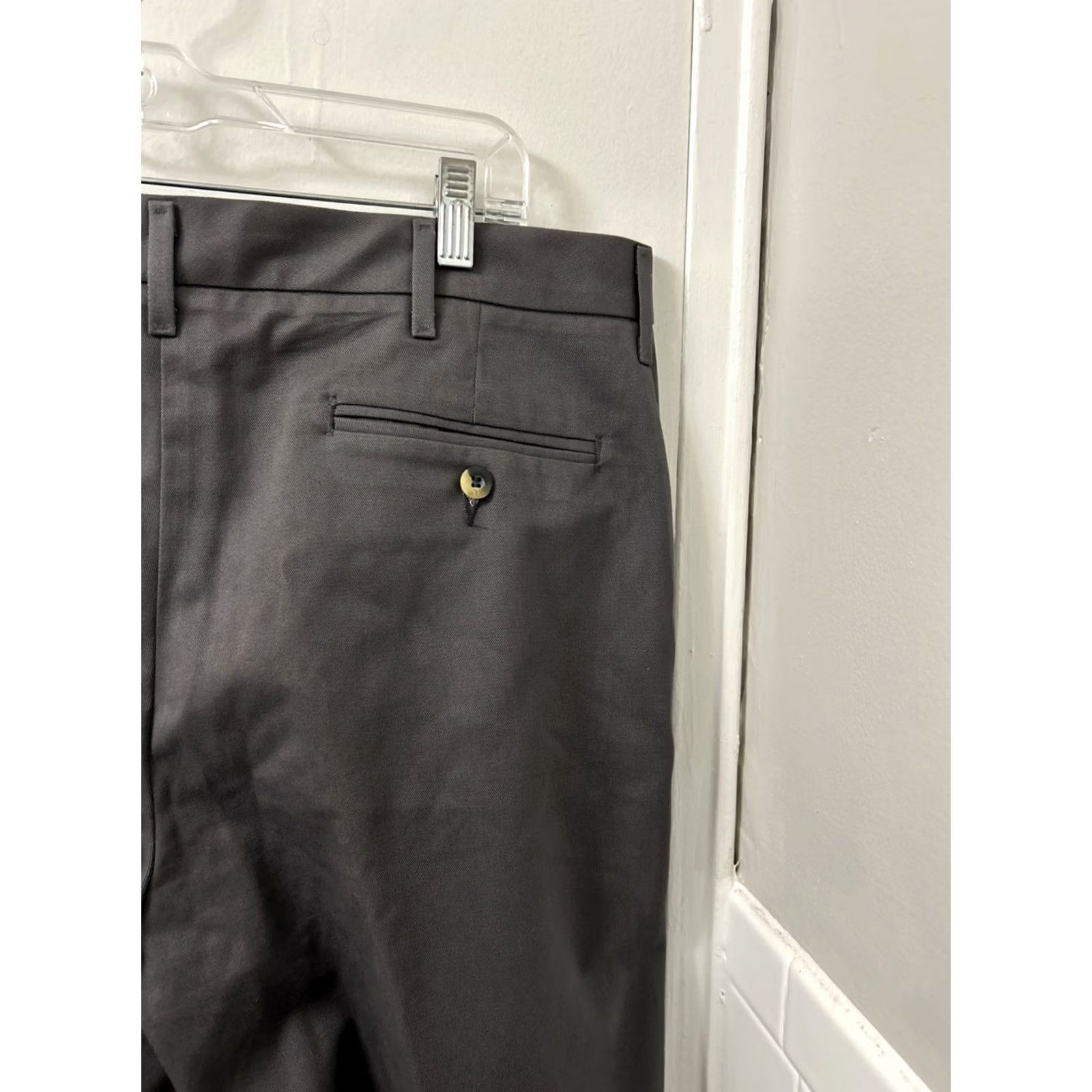 Wrangler Wrangler Ultimate Khaki Pants Mens 36x30 Gray Classic Flat Front Zip Button Casual Workwear Size US 36 / EU 52 - 6 Thumbnail