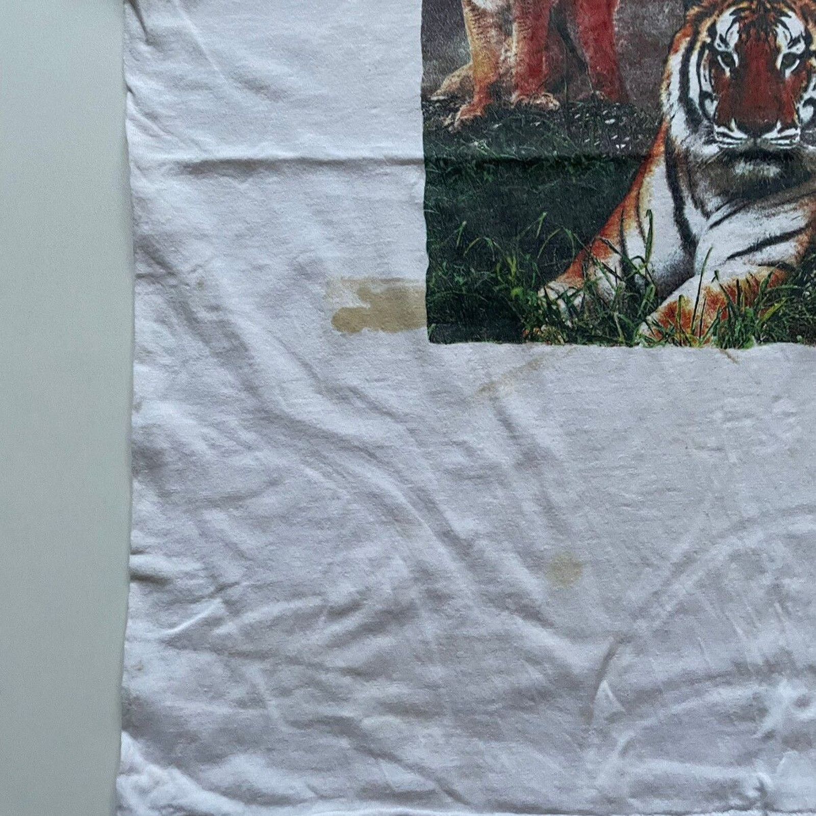 Vintage Vintage 90s Lions Tigers Animal Art Shirt Large Made In USA Size US L / EU 52-54 / 3 - 3 Thumbnail