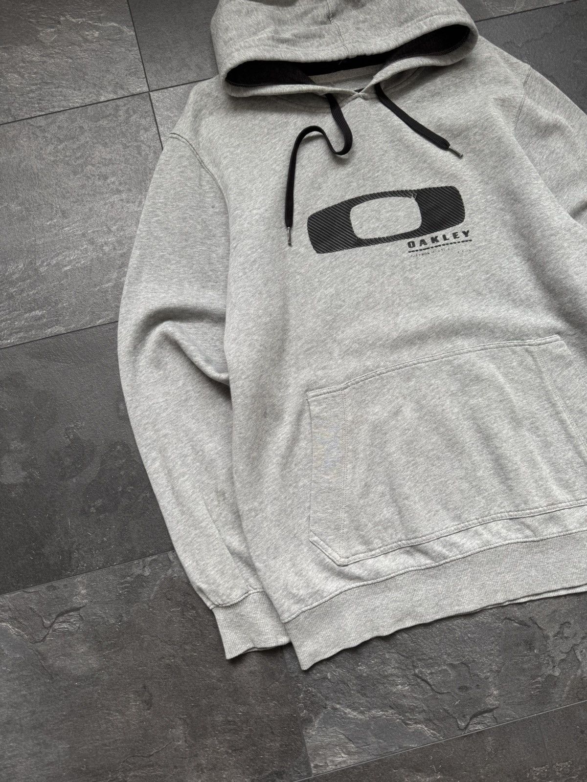 Oakley × Streetwear × Vintage Vintage Oakley big logo hoodie Size US M / EU 48-50 / 2 - 2 Thumbnail