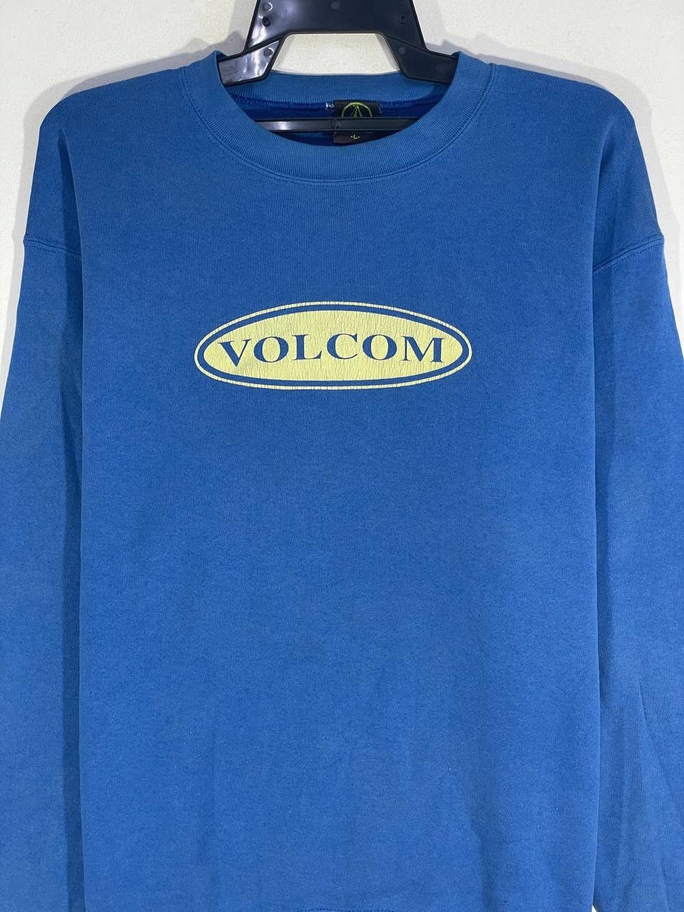 Volcom Vintage volcom skateboard Size US L / EU 52-54 / 3 - 3 Thumbnail