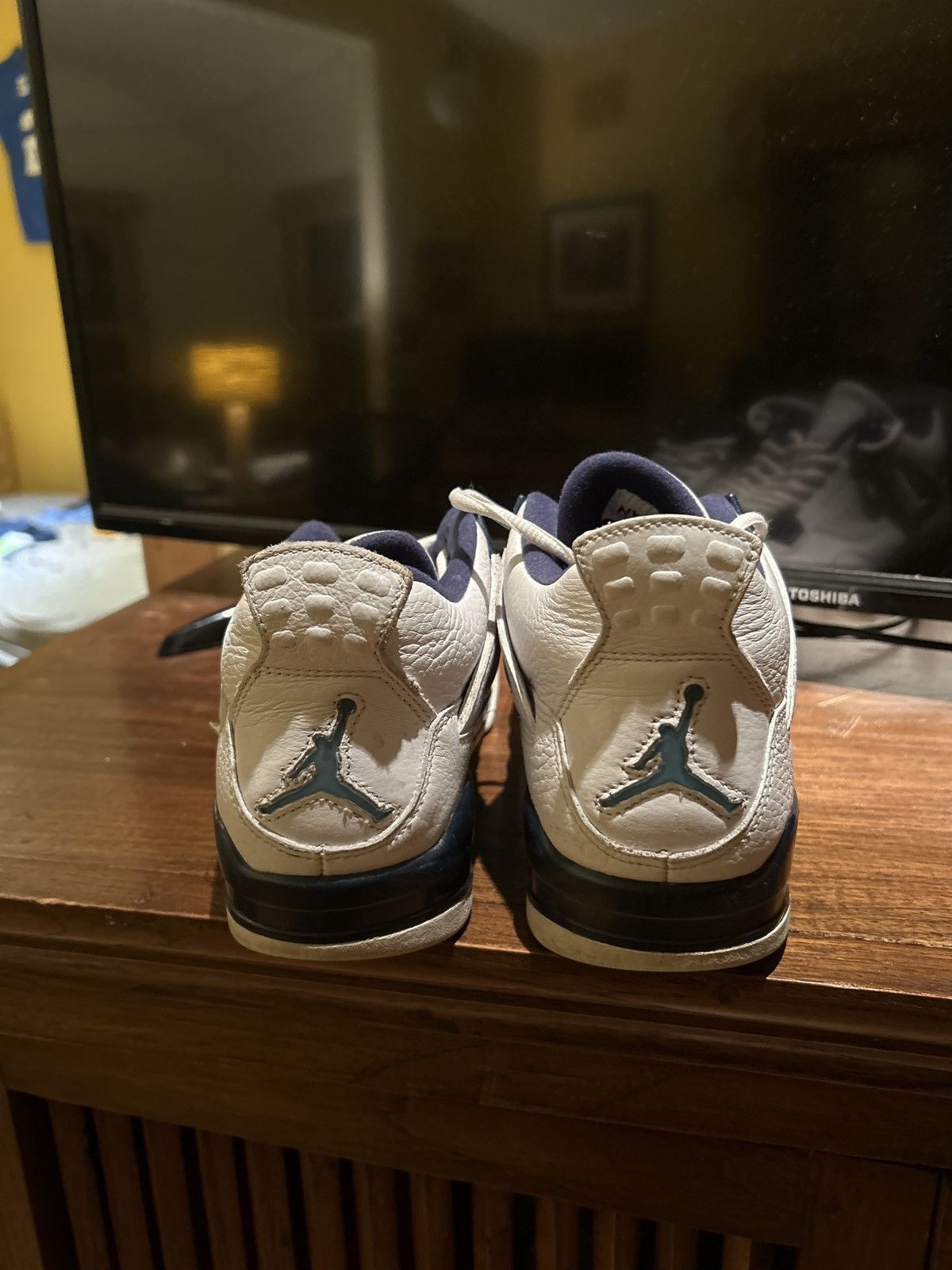 Jordan Brand Jordan 4 Retro Columbia Size US 10 / EU 43 - 4 Thumbnail