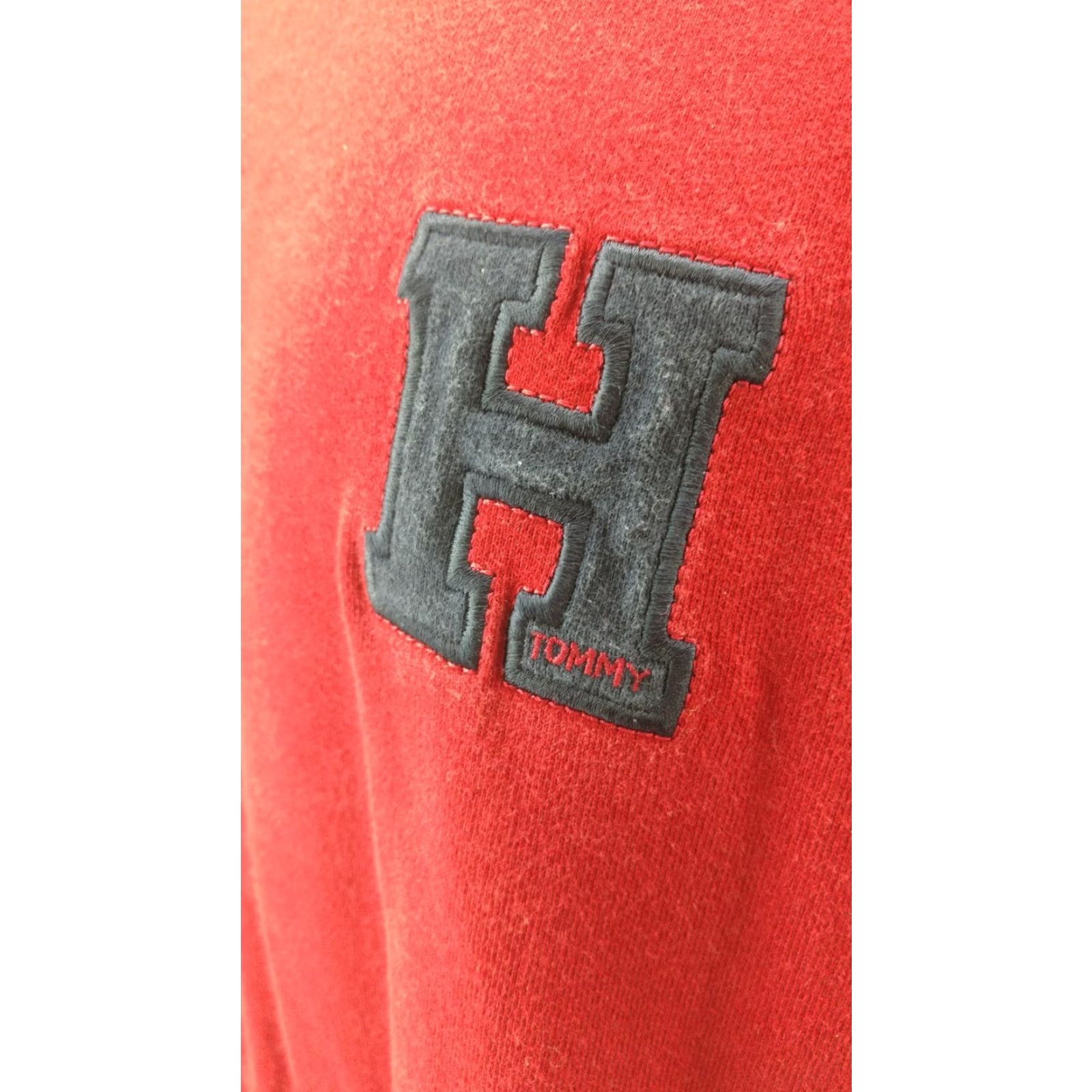 Tommy Hilfiger VINTAGE Tommy Hilfiger Sweater Spell Out Back Logo Red Blue Navy XL Crew Neck Mens Sweater Size US XL / EU 56 / 4 - 4 Thumbnail