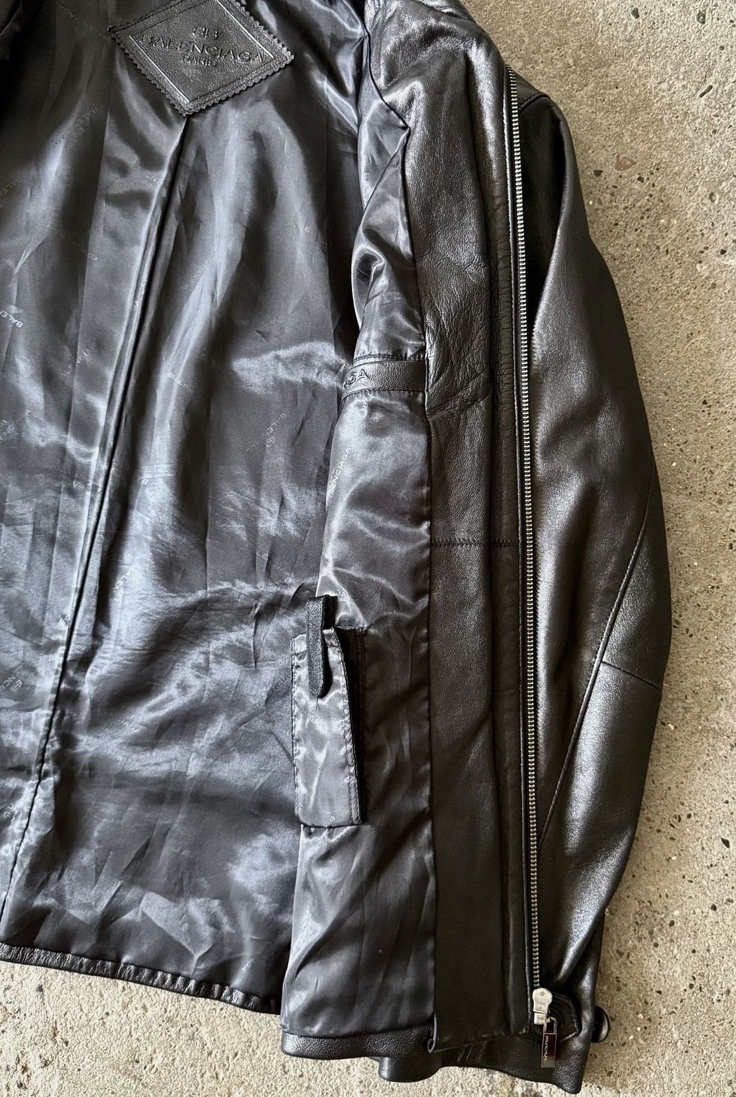 Balenciaga Balenciaga - 1997 -Nicolas Ghesquière -Zip Up Leather Jacket Size US L / EU 52-54 / 3 - 12 Thumbnail