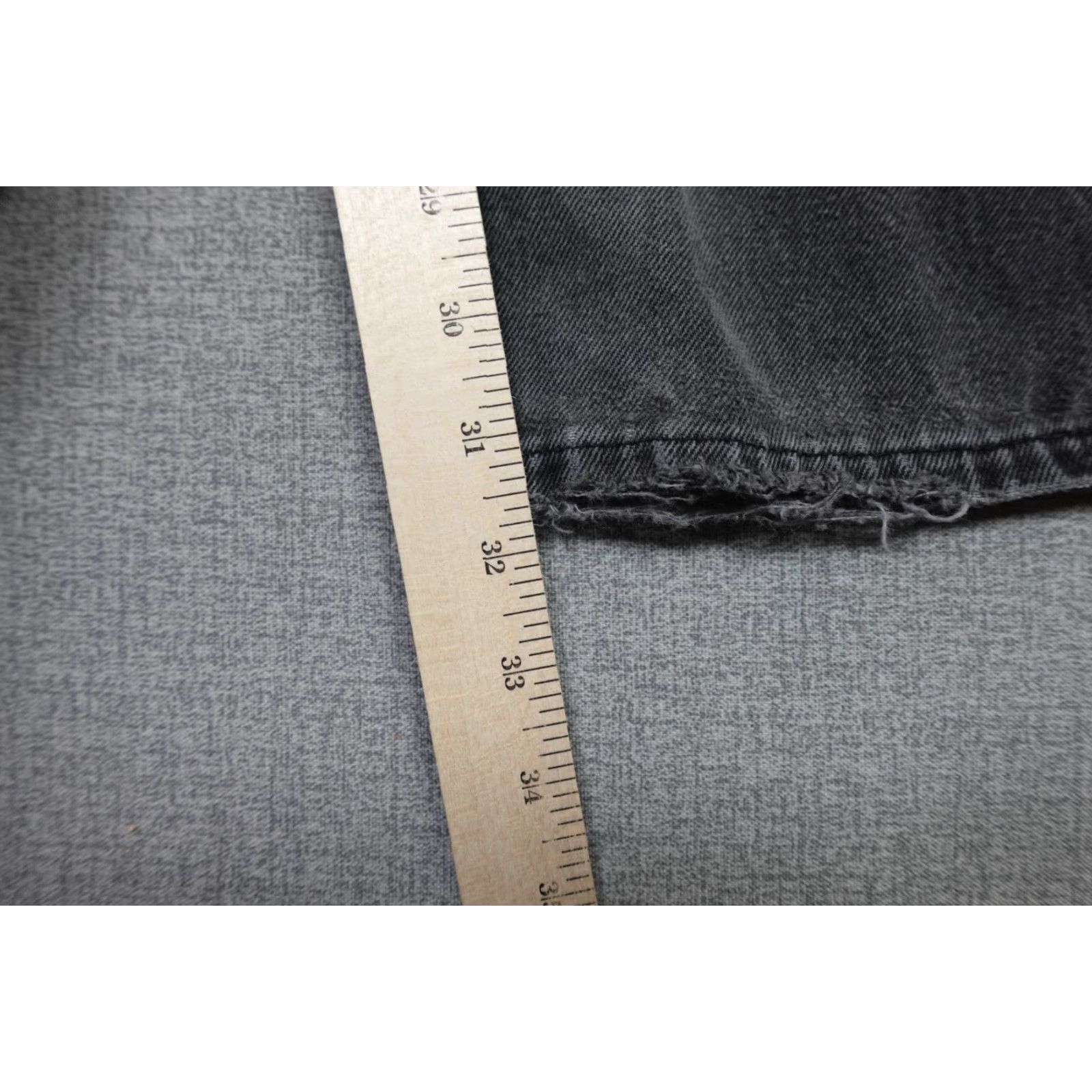 Levi's VINTAGE Levi's 545 Jeans Mens 38x32 Black Loose Baggy Dark Wash Faded 90s USA Staircase? Size US 38 / EU 54 - 7 Thumbnail