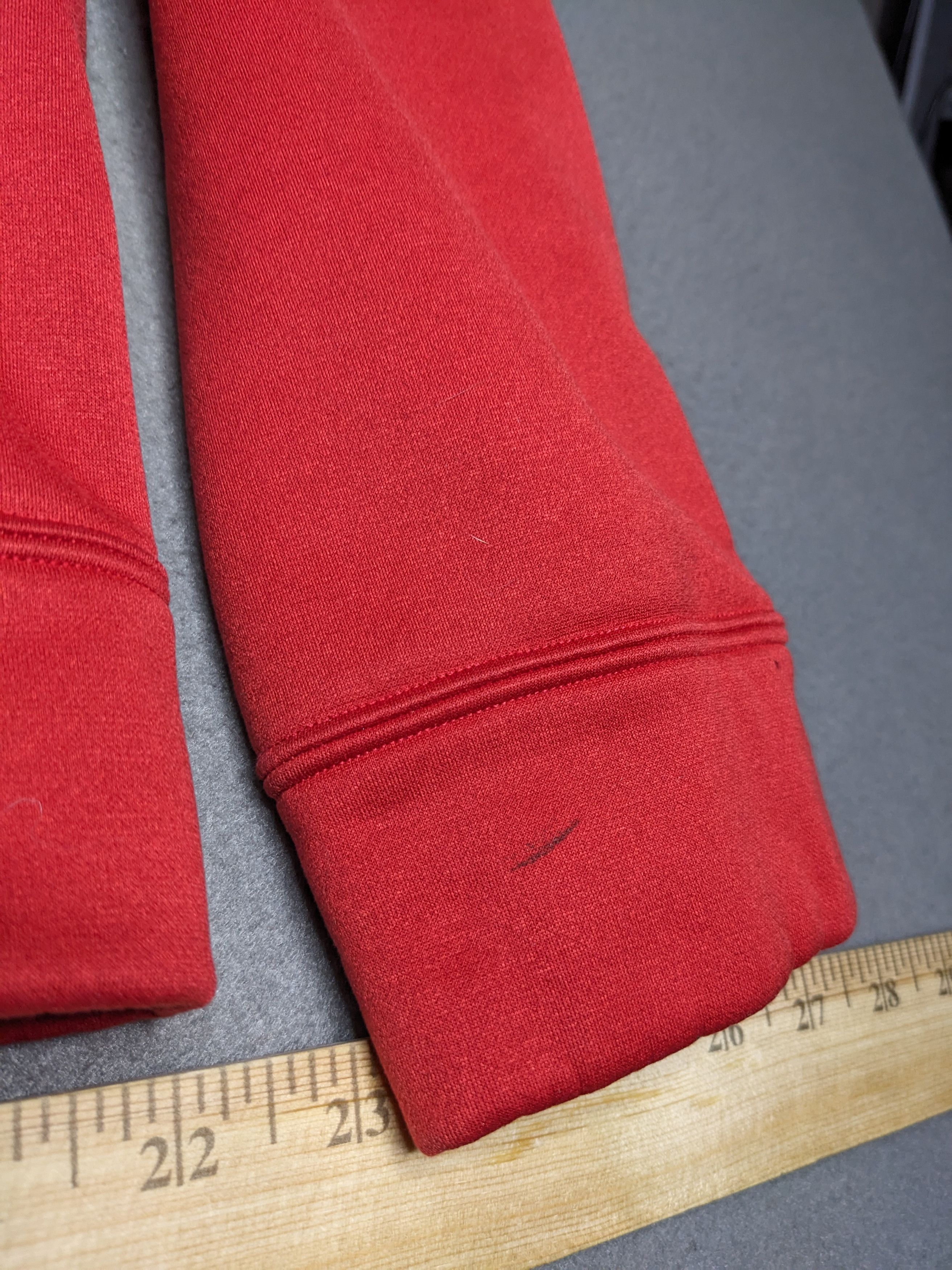 Under Armour Under Armour Team Canada Large Hoodie Sweater Olympics IIHF Size US L / EU 52-54 / 3 - 7 Thumbnail