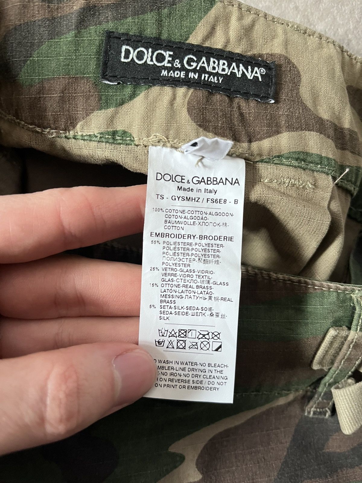 Dolce & Gabbana Dolce & Gabbana camo cargo pants gold heart Size US 40 / EU 56 - 14 Thumbnail