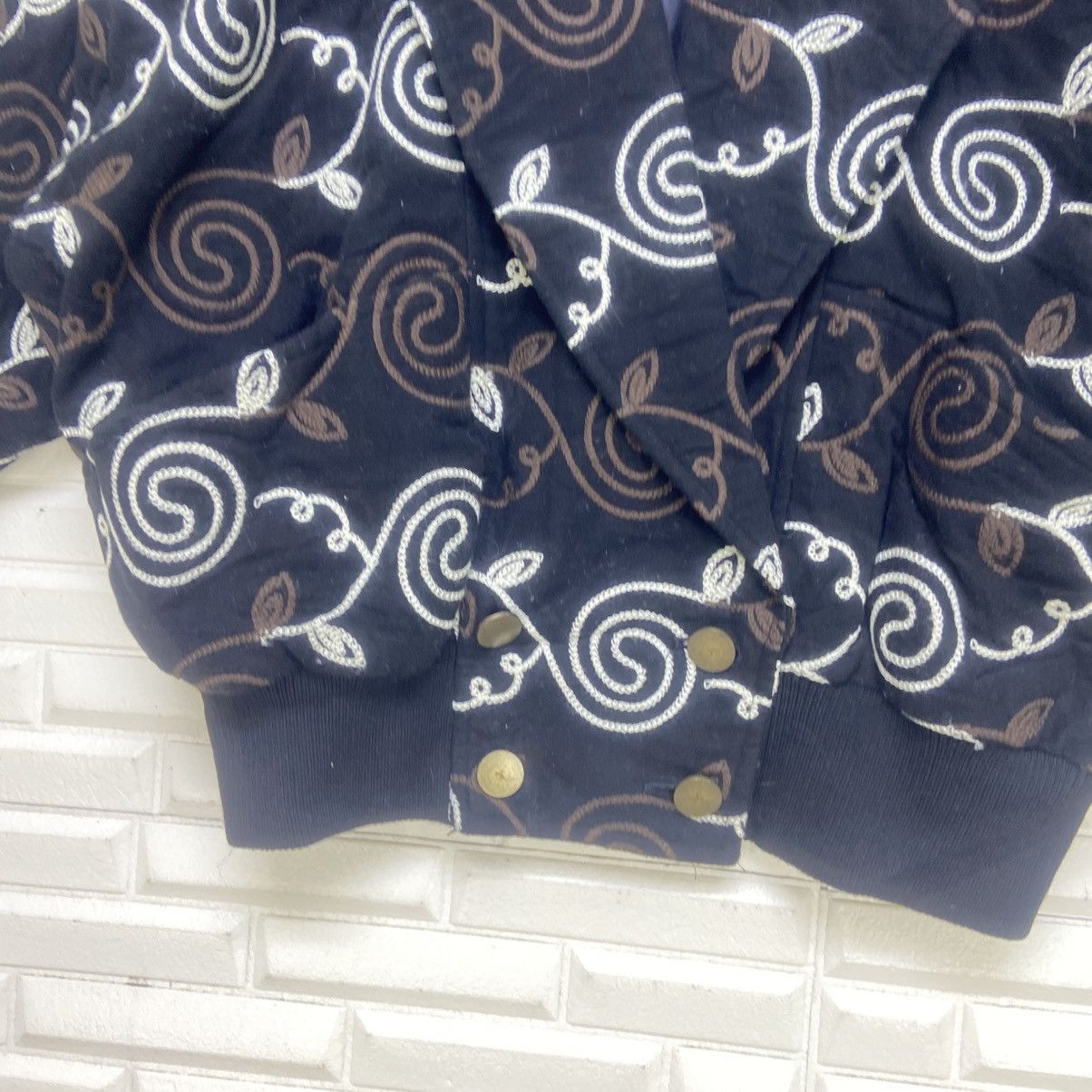 Japanese Brand 🔥Japanese Brand Flower Embroidery Loose Bomber Style Size M / US 6-8 / IT 42-44 - 9 Thumbnail
