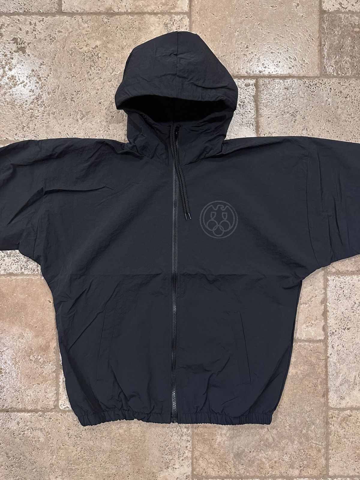 Yeezy Yeezy WB-01 04 Logo Black Windbreaker Nylon Zip Jacket Size US S / EU 44-46 / 1 - 4 Thumbnail