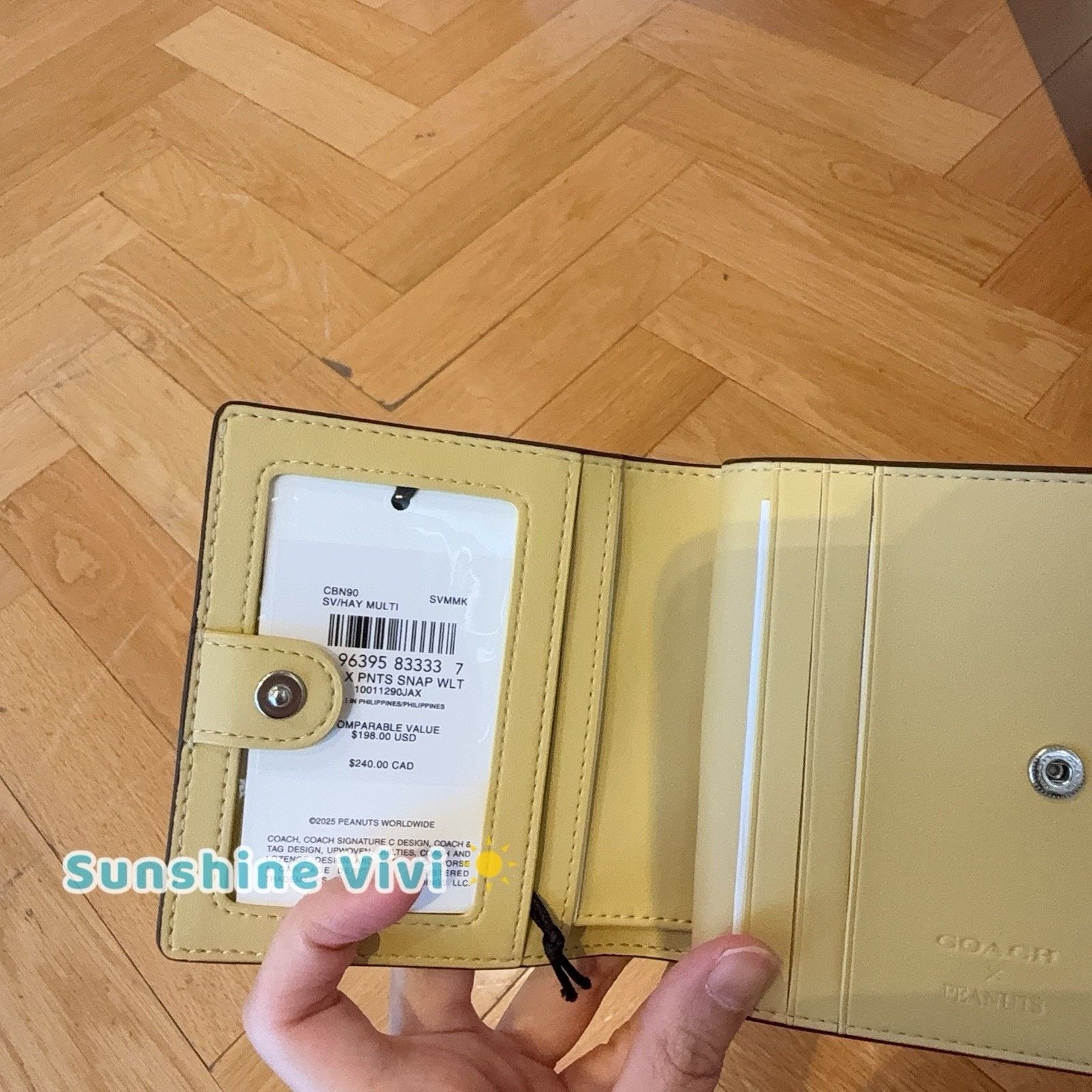 Coach NWT Coach X Peanuts Snap Wallet Charlie Brown Hay Cbn90 Size ONE SIZE - 4 Thumbnail