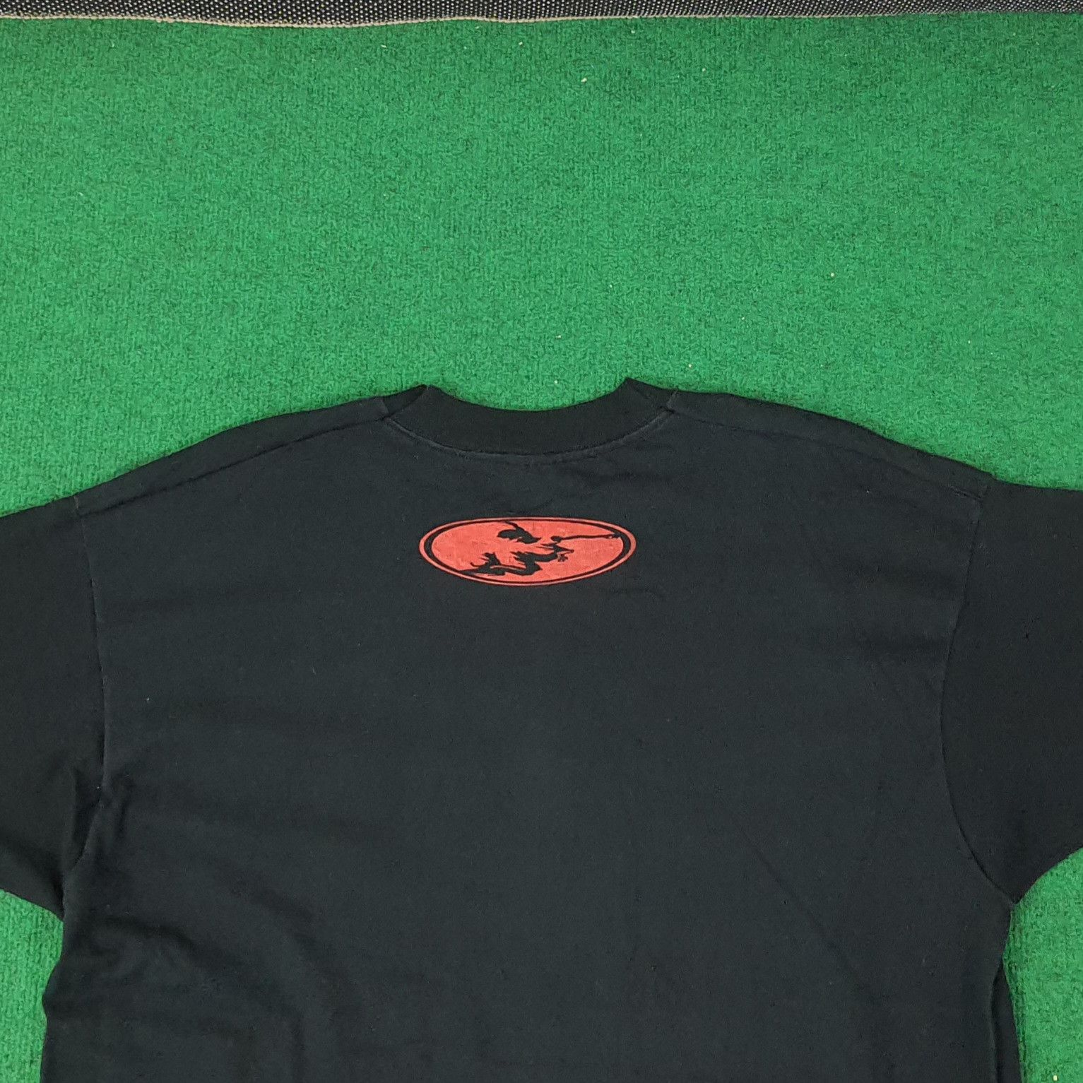 Vintage Vintage Skate Tough Rock Hard Skateboards Tshirt C249N36 Size US XL / EU 56 / 4 - 2 Thumbnail