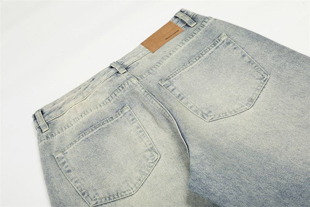 Jean Men's loose-fitting wide-leg distressed washed jeans Size US 32 / EU 48 - 5 Thumbnail