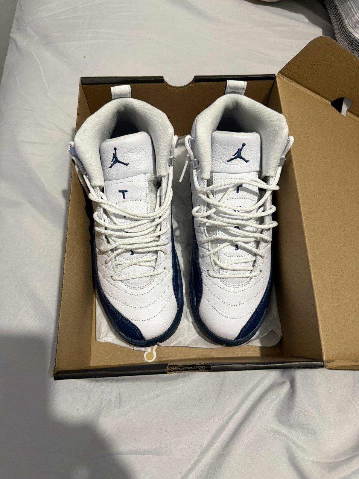 Nike French blue 12’s Size US 7 / EU 40 - 3 Thumbnail