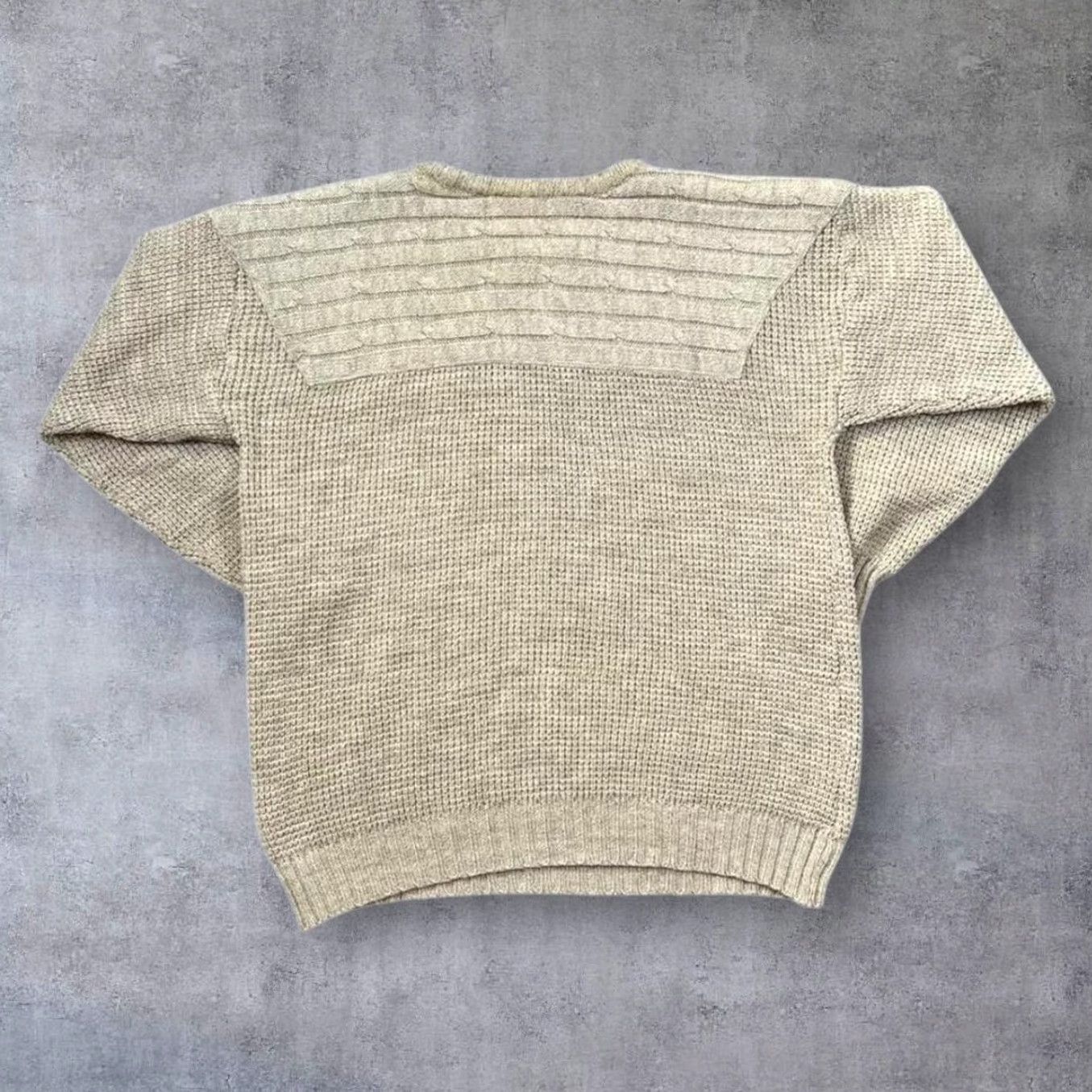 C&A VINTAGE C&A Jumper Beige Acrylic Knit 90s Classic Medium Mens Long Sleeve Pullover 36in 28" 23" Beige 90s 常 Size US M / EU 48-50 / 2 - 2 Thumbnail