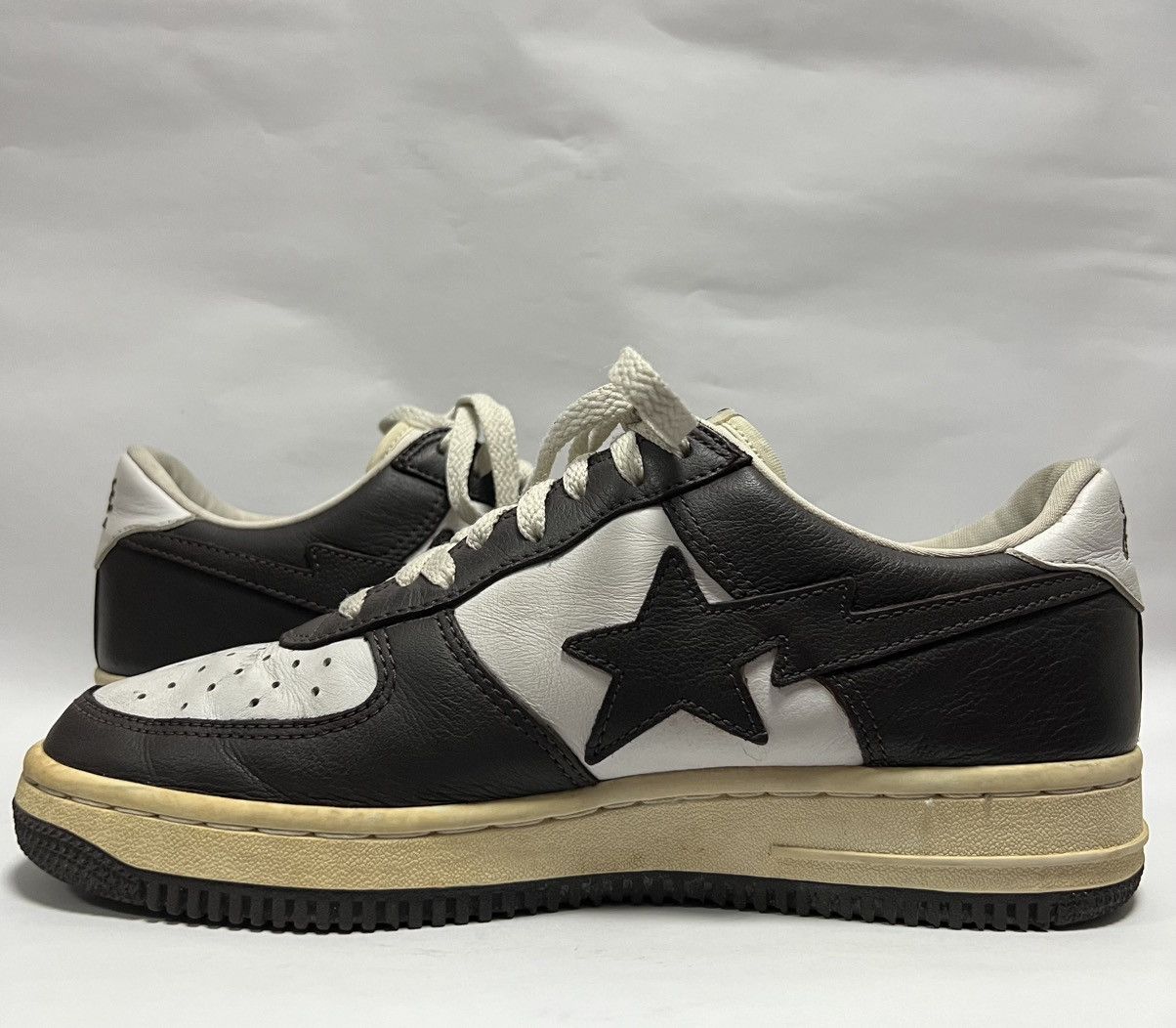 Bape Bape - OG Bape Sta White/Brown Size US 8 / EU 41 - 8 Thumbnail