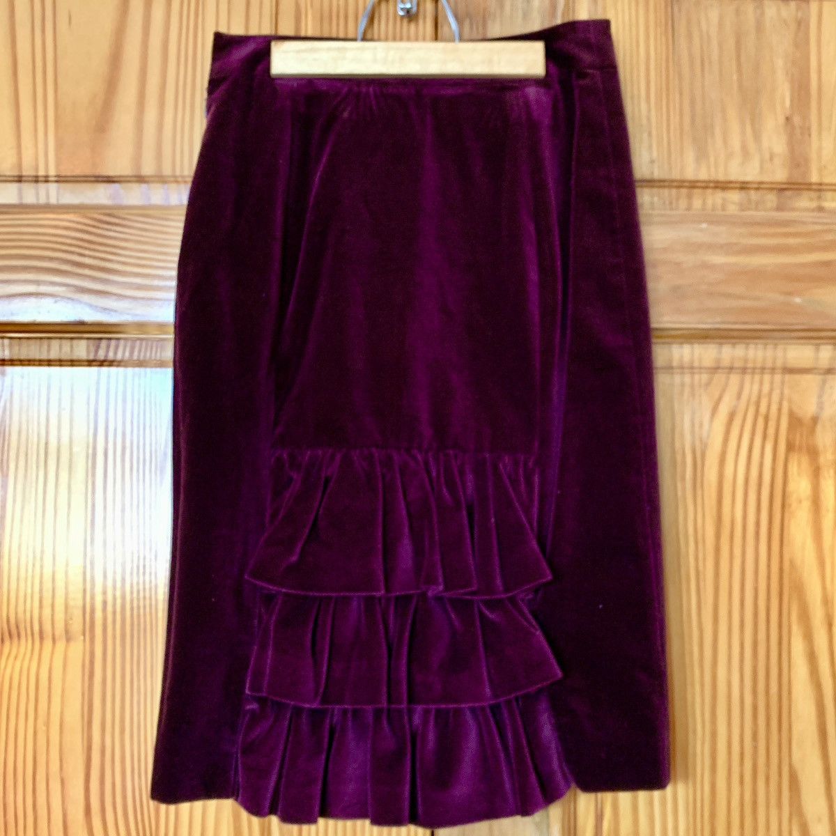 MILLY Anthropologie Milly velvet midi pencil skirt burgundy 2P Size 26" / US 2 / IT 38 - 2 Thumbnail