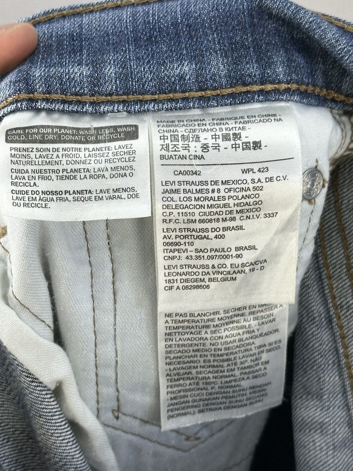 Levi's Levi’s 511 Distressed Faded Regular Fit Jeans Size US 30 / EU 46 - 15 Thumbnail