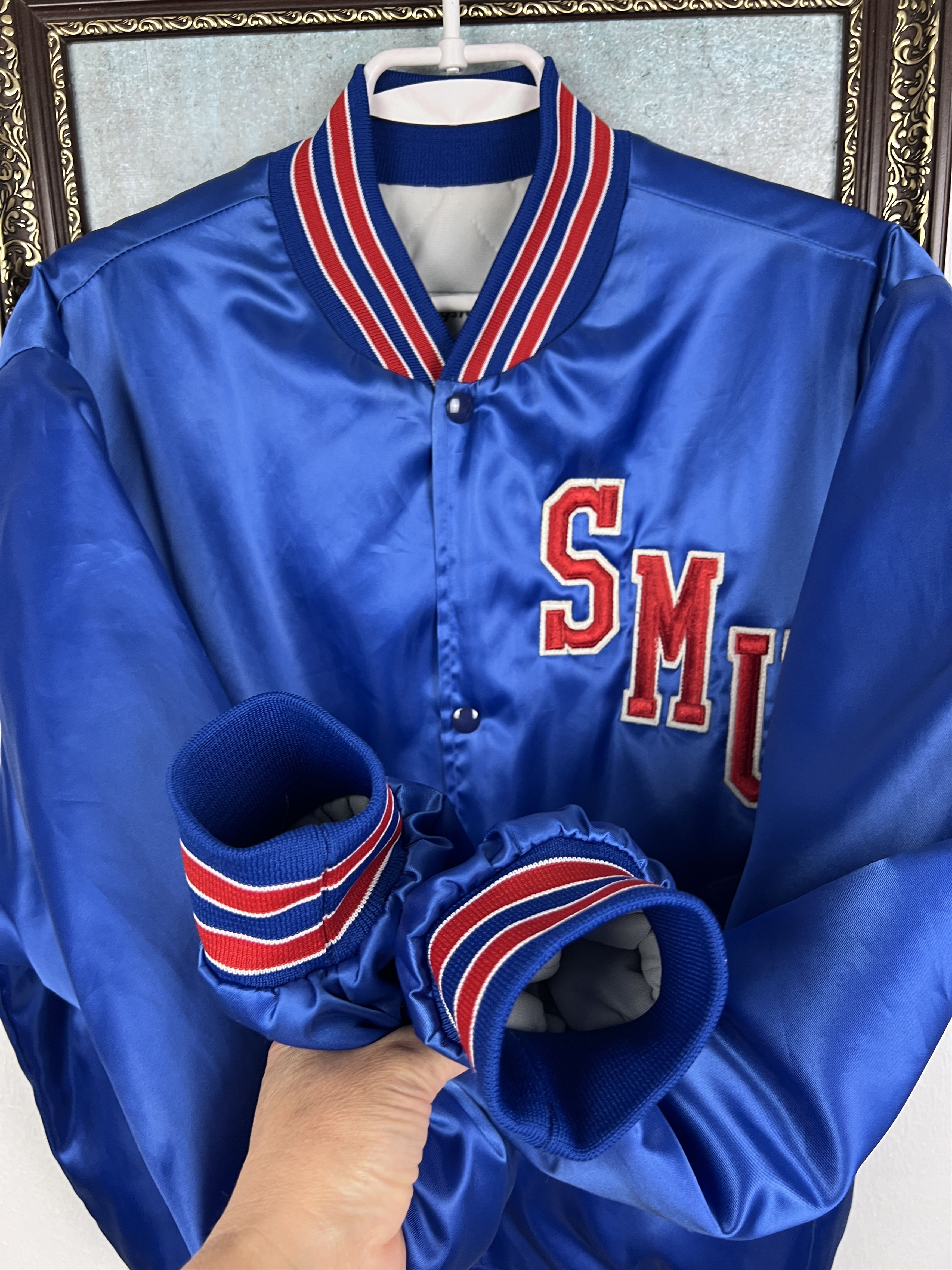 Swingster \Southern Methodist SMU Mustangs Satin Bomber Jacket Size US L / EU 52-54 / 3 - 6 Thumbnail